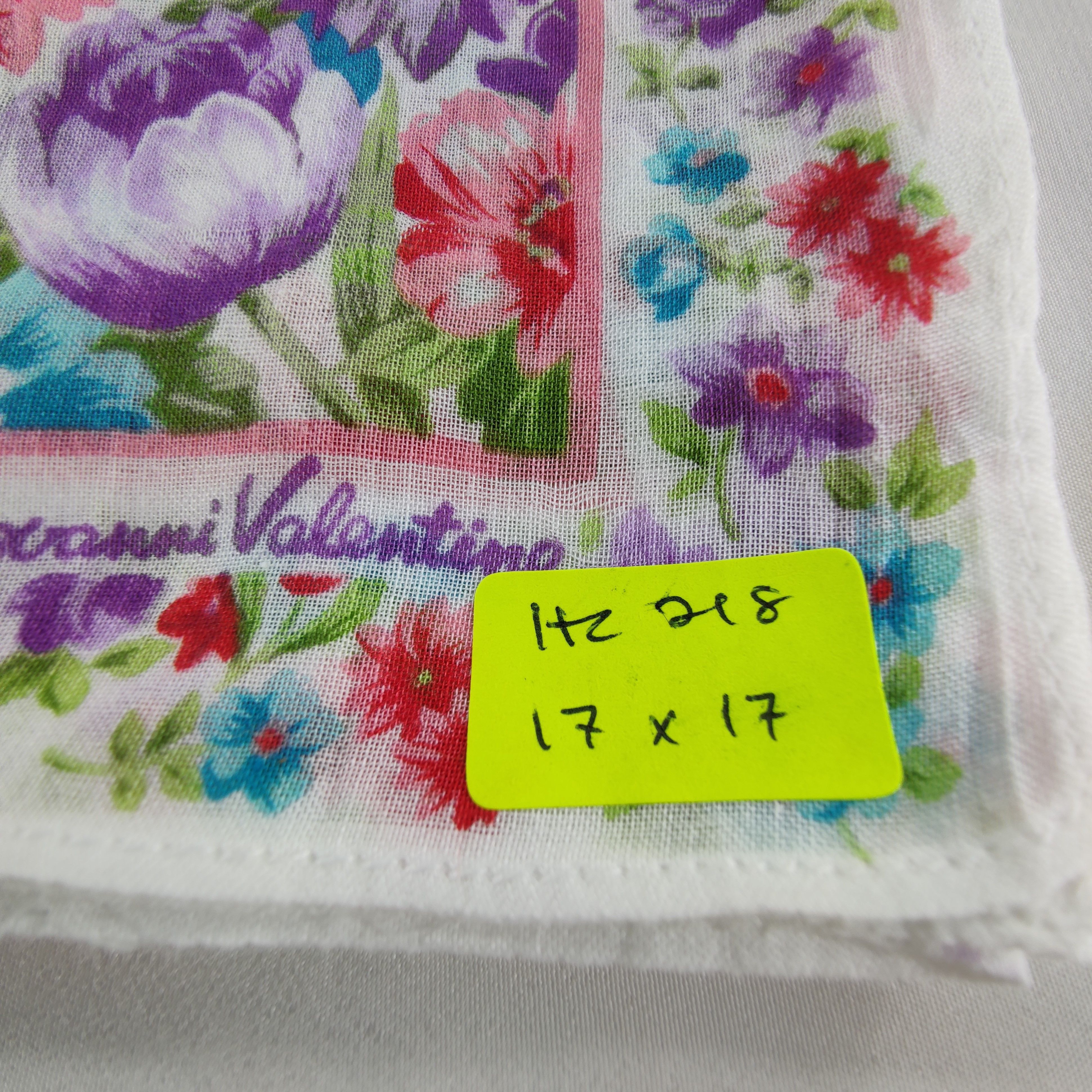 Giovanni Valentino Giovanni Valentino Handkerchief/Neckerchief/Bandana Size ONE SIZE - 5 Thumbnail