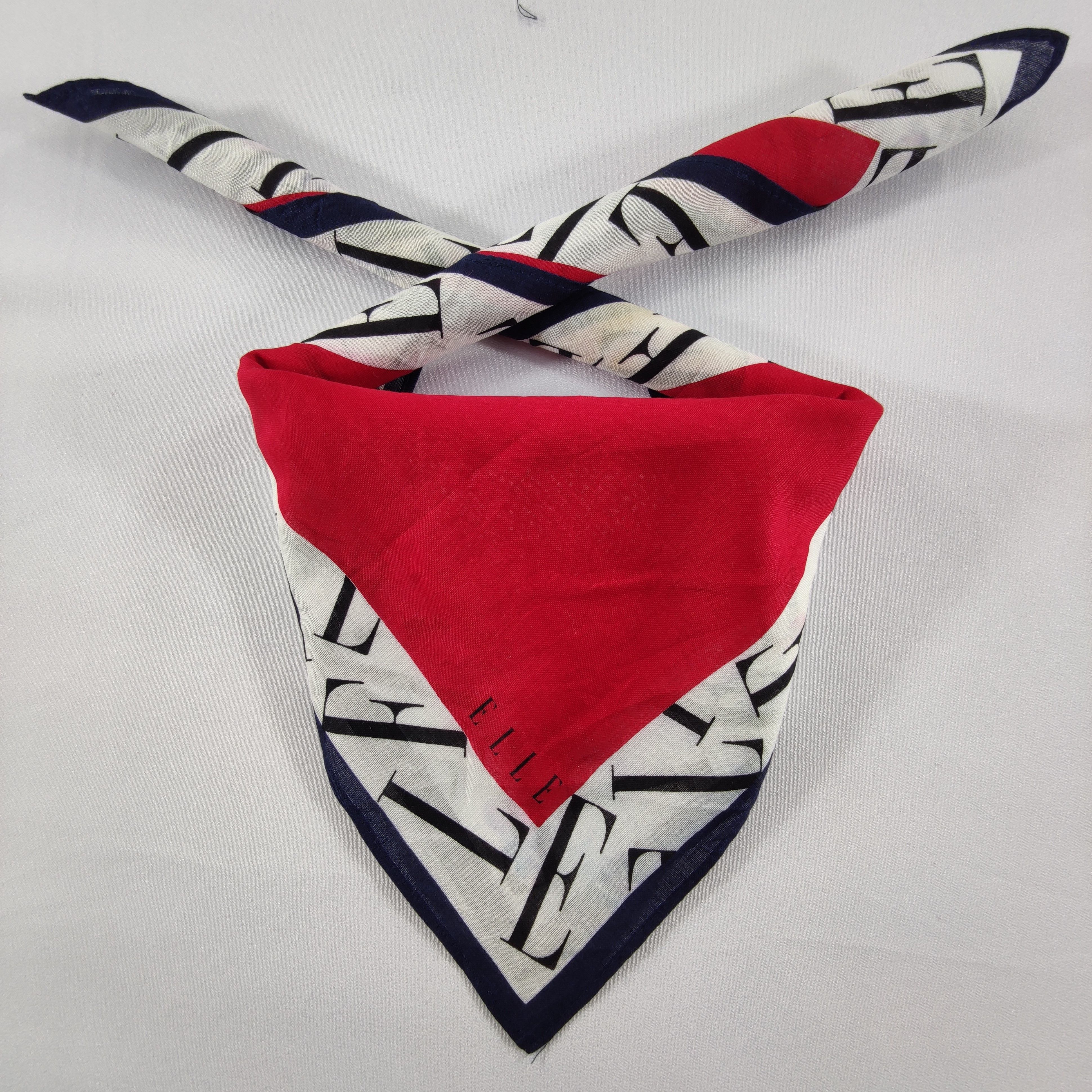 Vintage Elle Handkerchief/Neckerchief/Bandana Size ONE SIZE - 1 Thumbnail