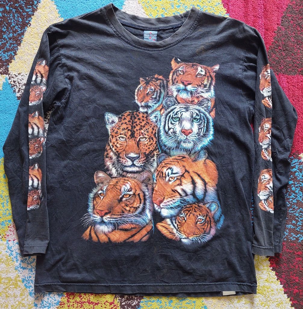 Vintage Vintage Animal Tee Tigers Family Overprint Size US M / EU 48-50 / 2 - 3 Thumbnail