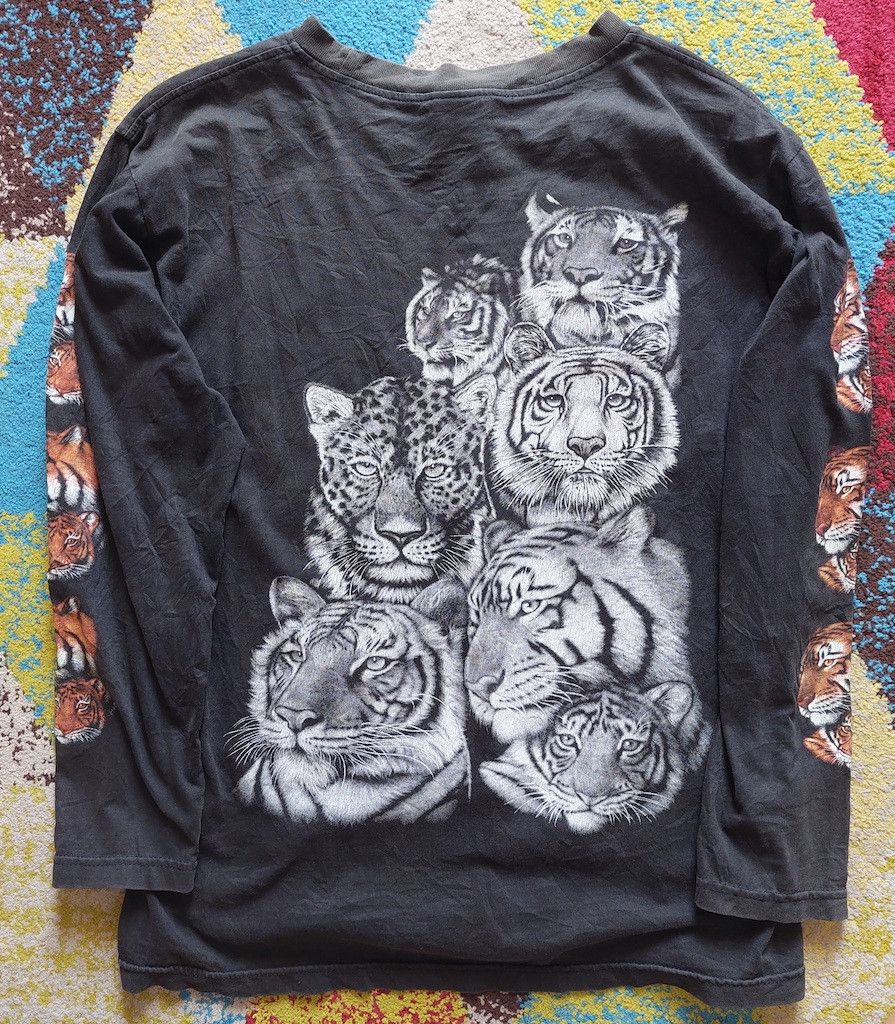 Vintage Vintage Animal Tee Tigers Family Overprint Size US M / EU 48-50 / 2 - 10 Thumbnail
