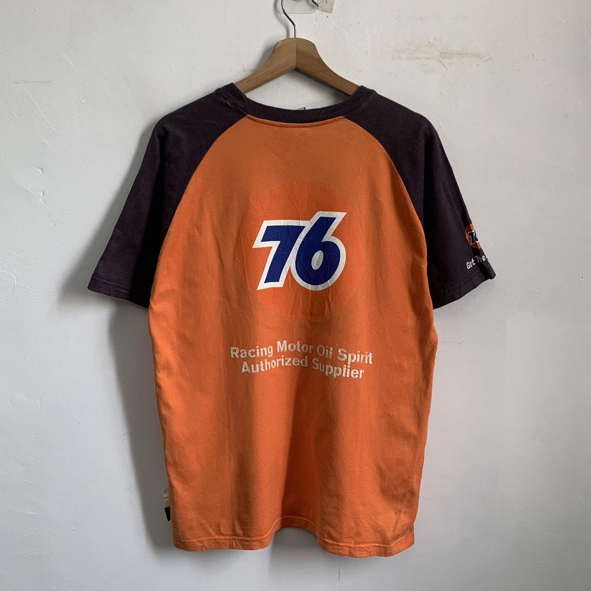 Japanese Brand 76 Lubricants Oil Shirts Size US L / EU 52-54 / 3 - 1 Thumbnail