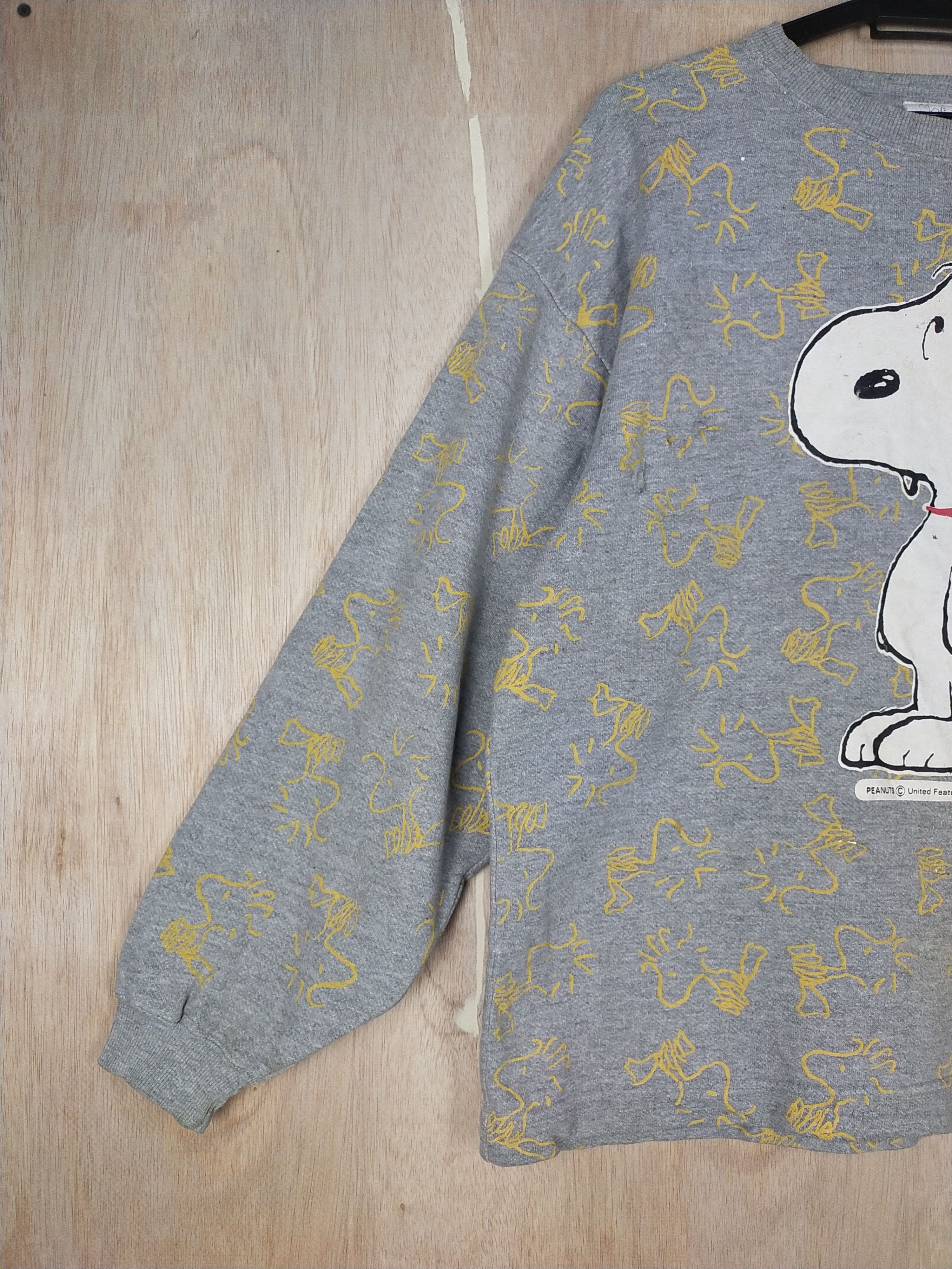Peanuts DL Peanuts movie cartoon vintage fullprint sweaters #2773 Size US L / EU 52-54 / 3 - 3 Thumbnail