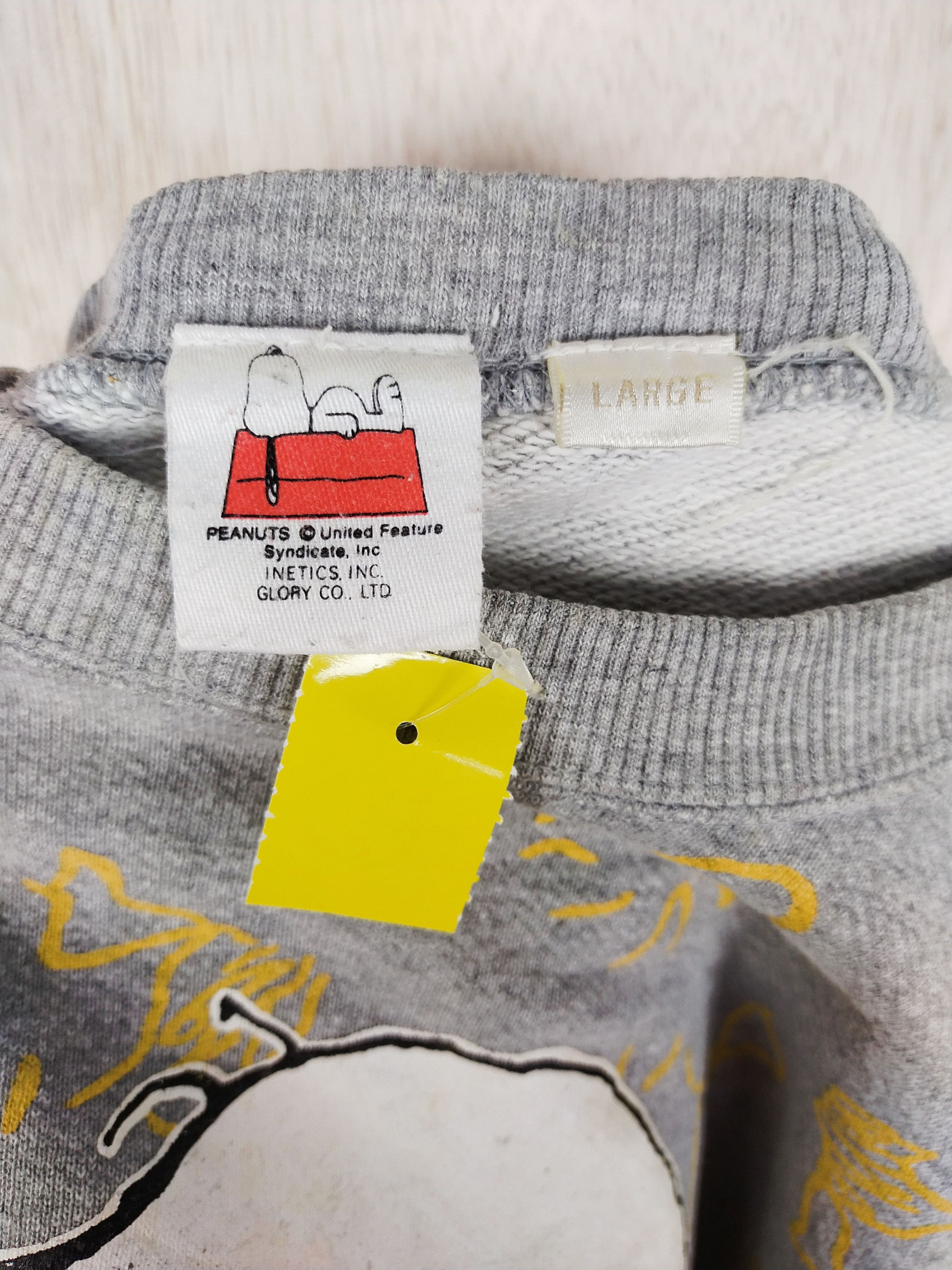 Peanuts DL Peanuts movie cartoon vintage fullprint sweaters #2773 Size US L / EU 52-54 / 3 - 9 Thumbnail