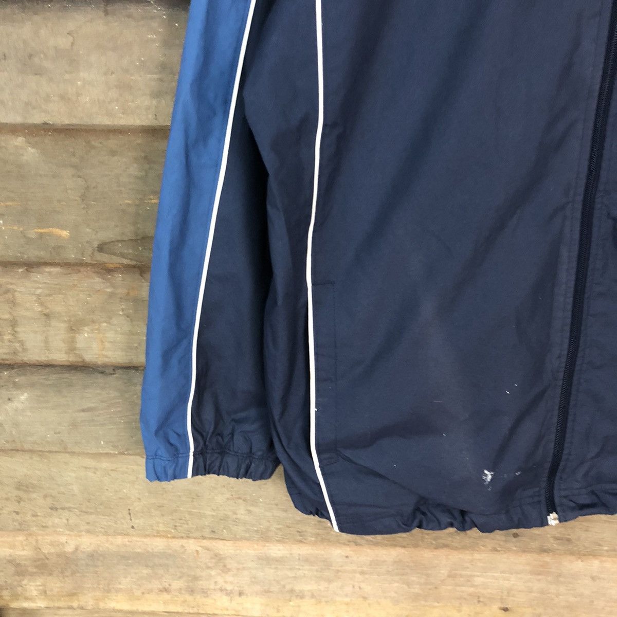 Nike Nike Blue windbreaker sport Jacket #2826 Size US XL / EU 56 / 4 - 4 Thumbnail