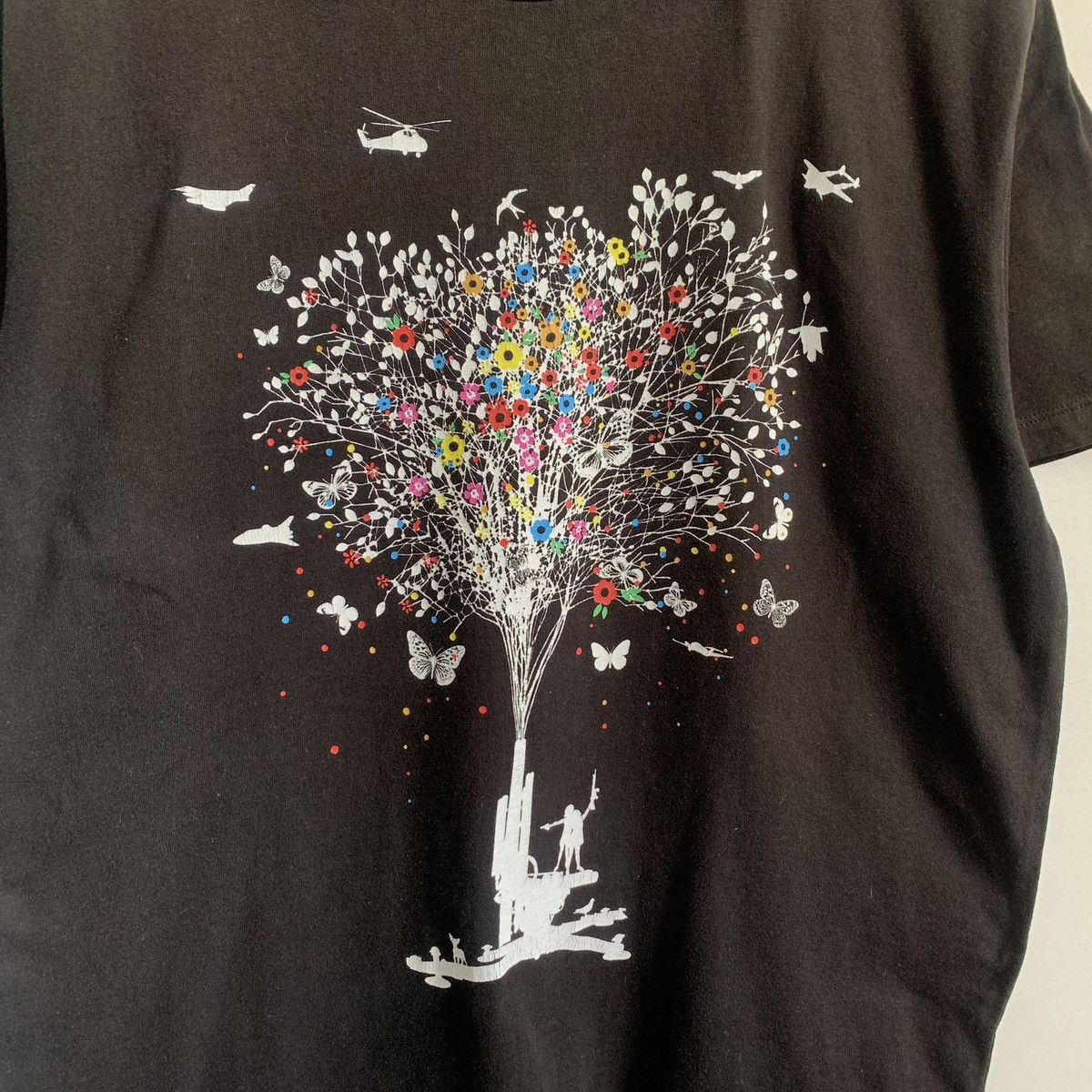 Japanese Brand Design Tshirt Store Graphic Shirts Size US L / EU 52-54 / 3 - 3 Thumbnail