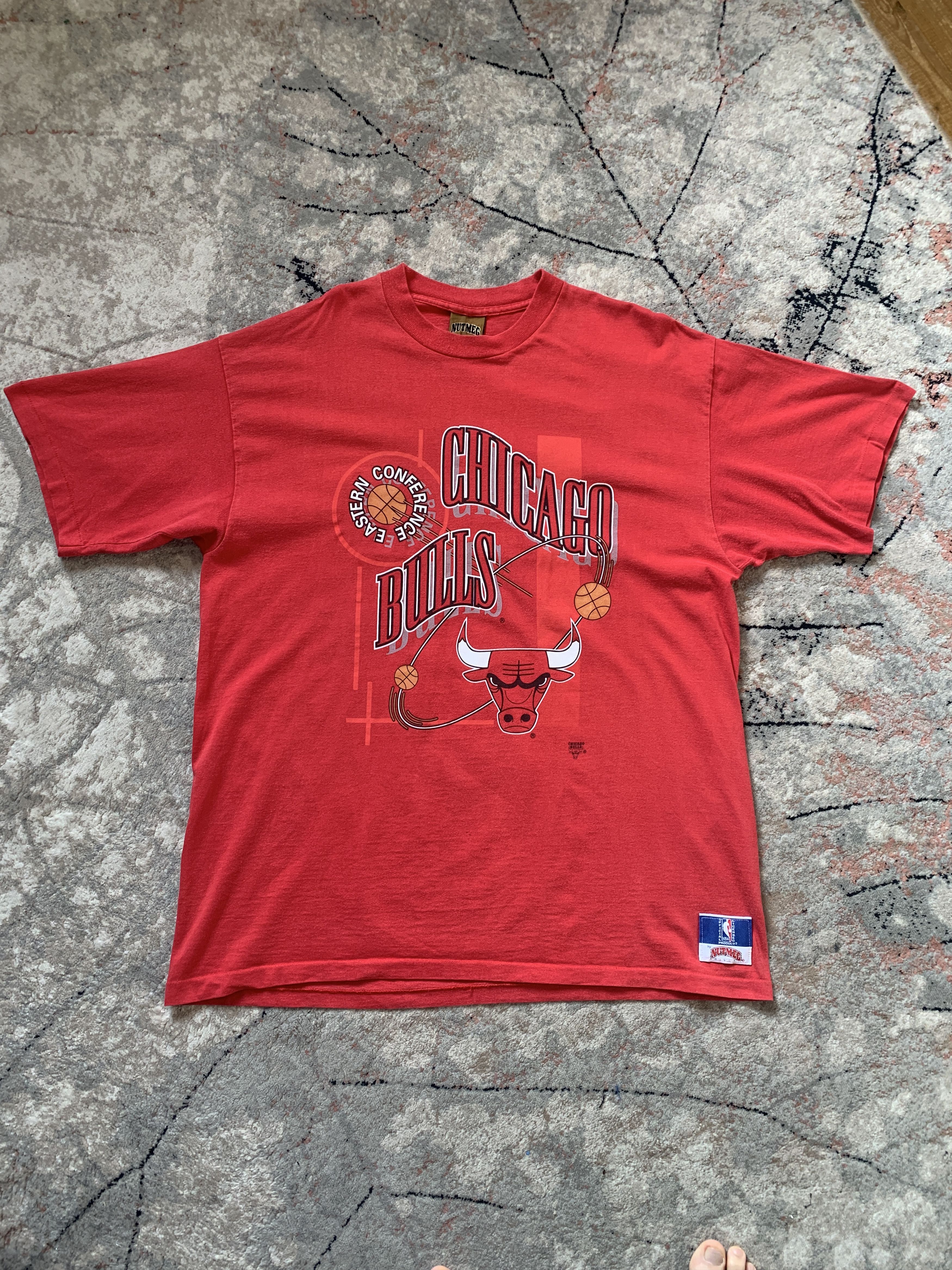 NBA Chicago Bulls Nutmeg Made In USA Vintage T-Shirt Size US XL / EU 56 / 4 - 2 Thumbnail