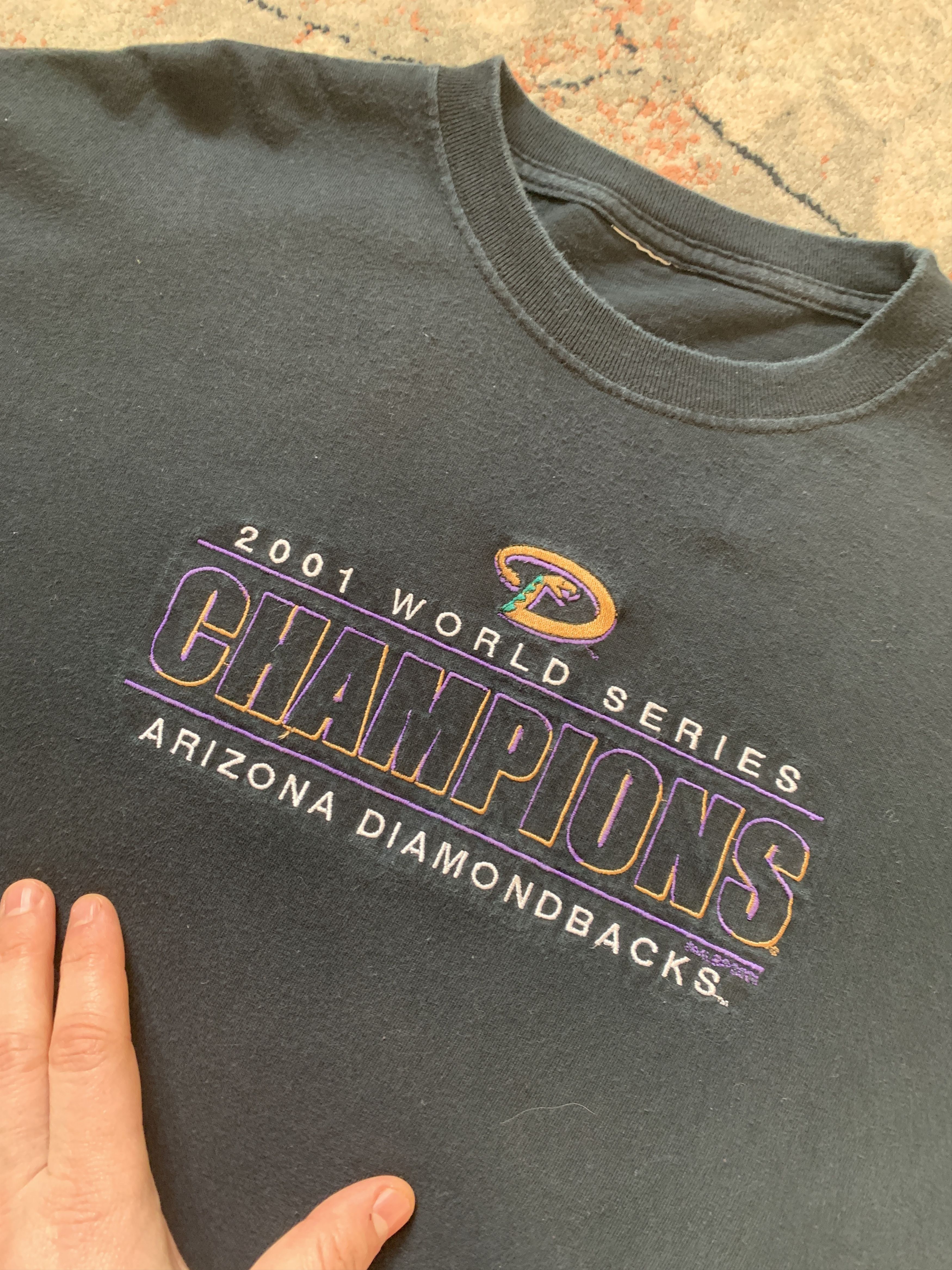 MLB × Vintage Arizona Diamondbacks Champions 2001 World Series T-Shirt Size US XL / EU 56 / 4 - 3 Thumbnail