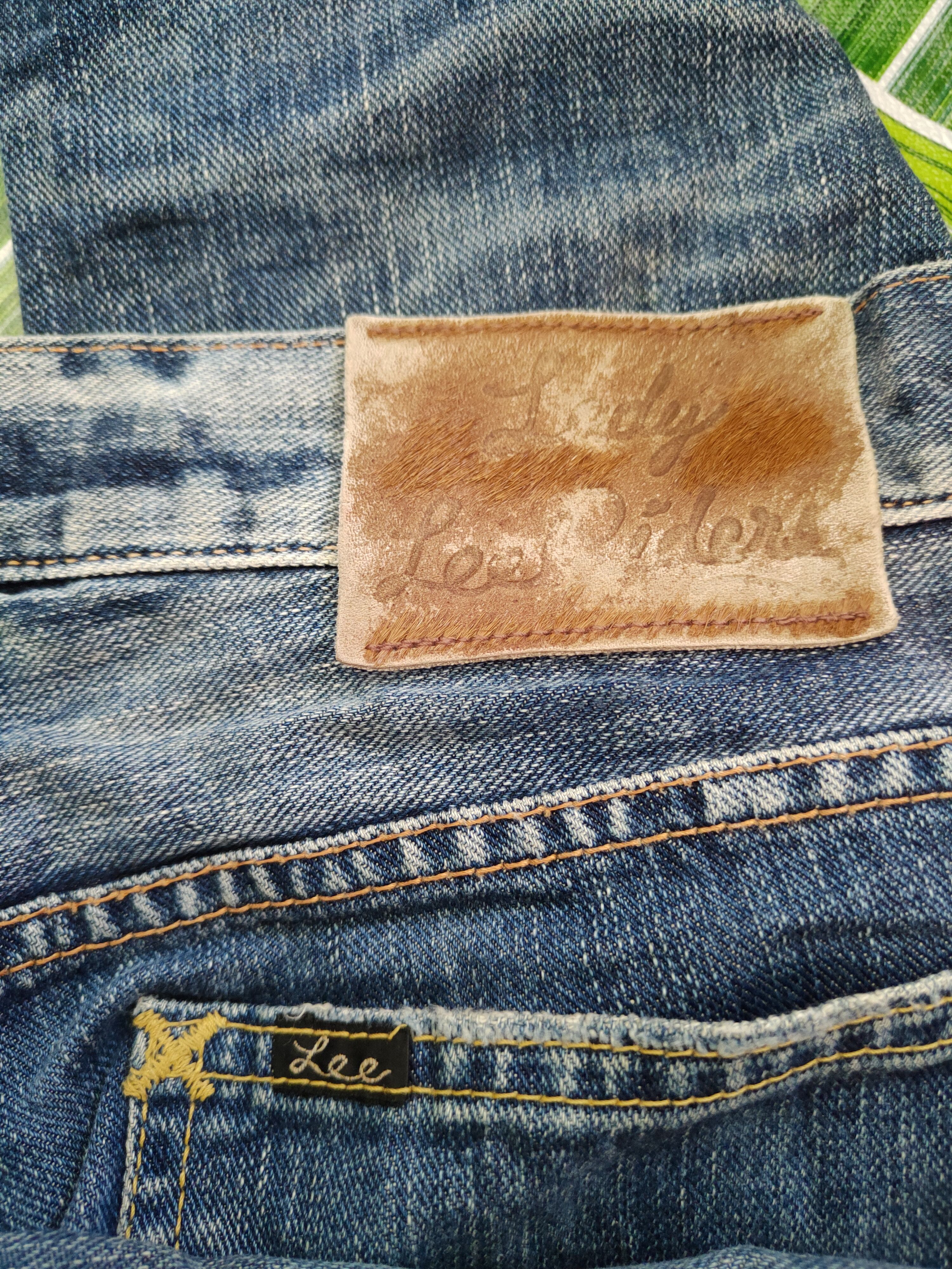 Japanese Brand Lee Blue Ripped Distressed Denim #5968 Size 31" - 13 Thumbnail