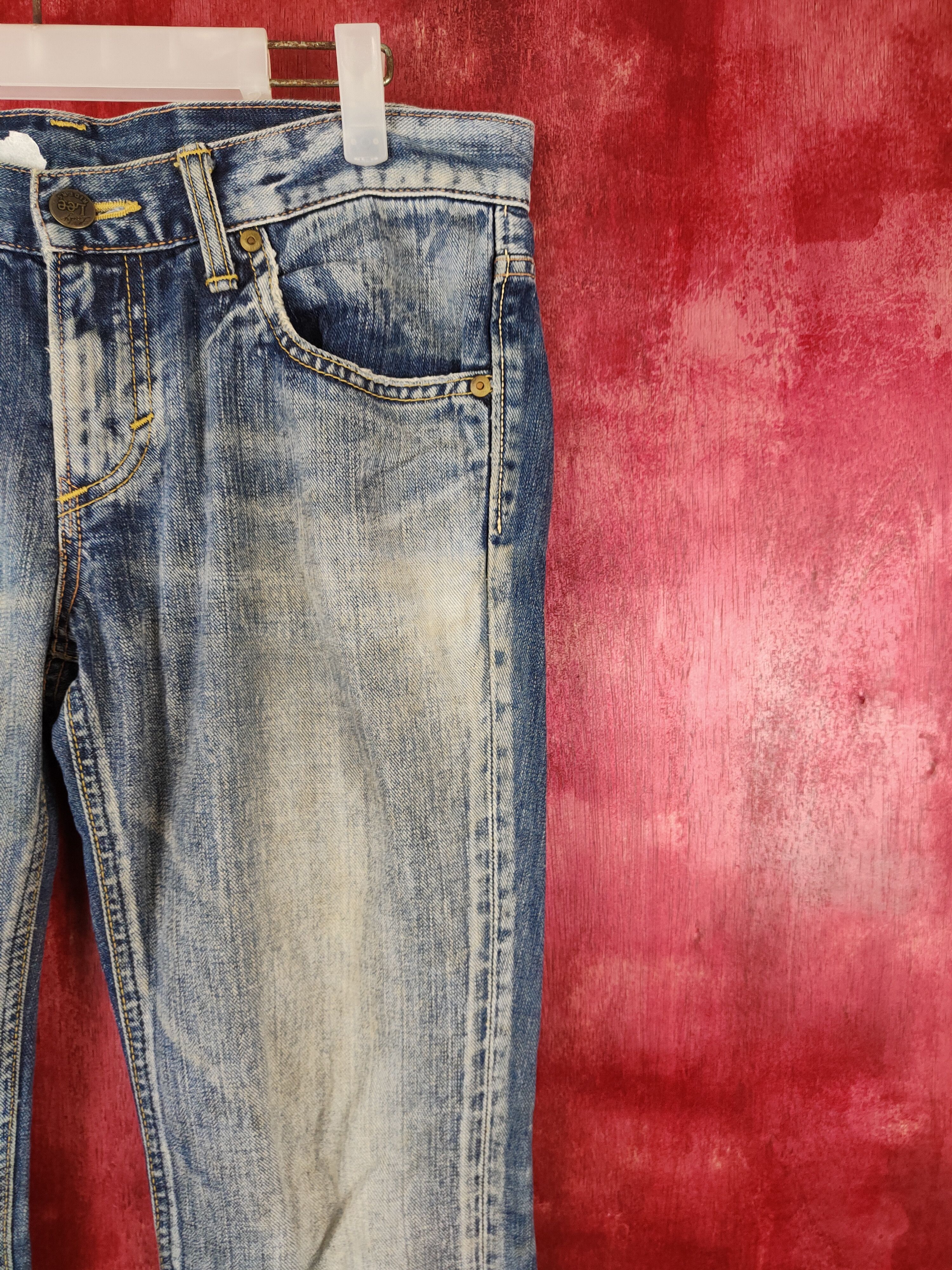 Japanese Brand Lee Blue Ripped Distressed Denim #5968 Size 31" - 5 Thumbnail