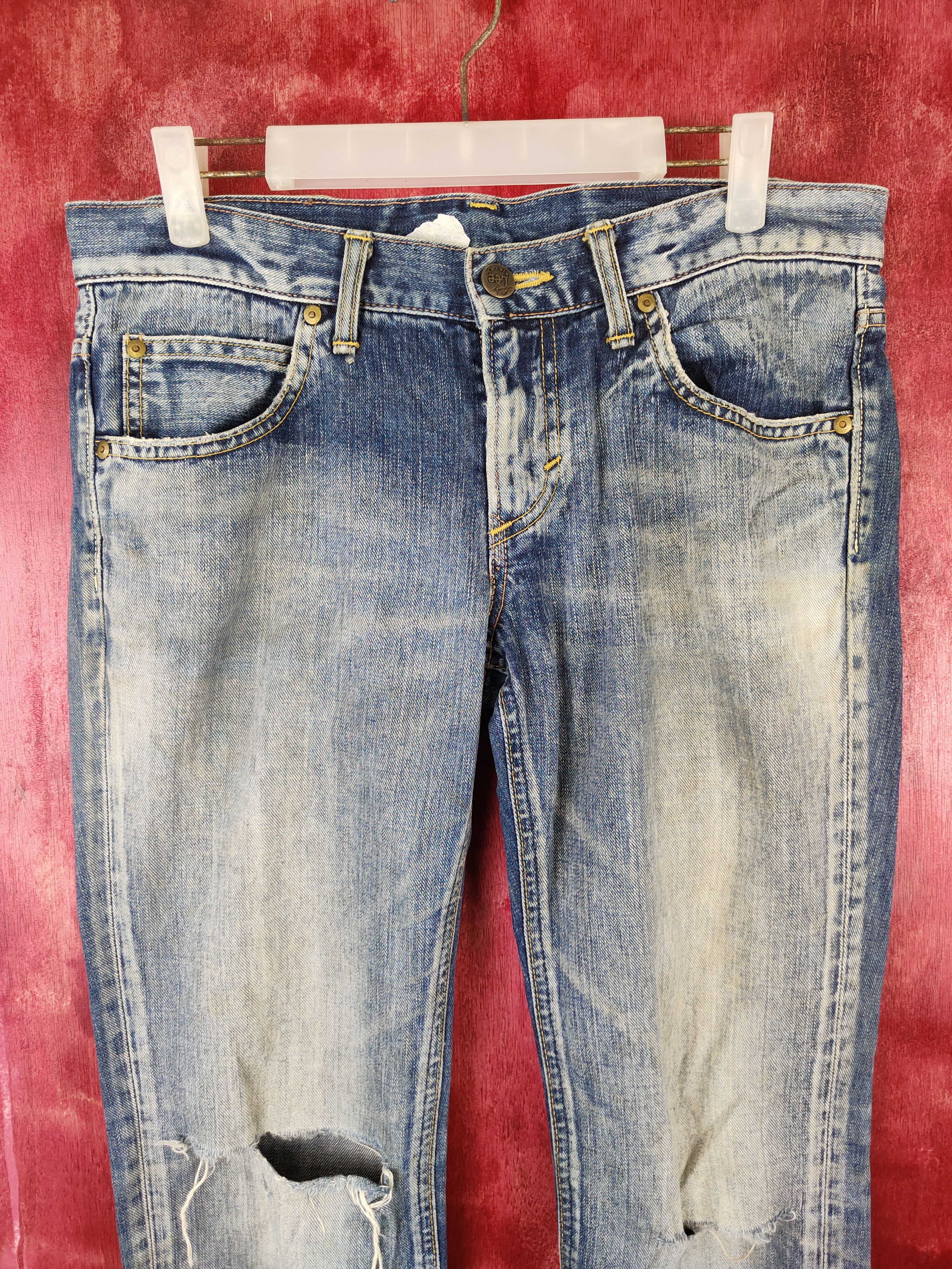 Japanese Brand Lee Blue Ripped Distressed Denim #5968 Size 31" - 2 Thumbnail