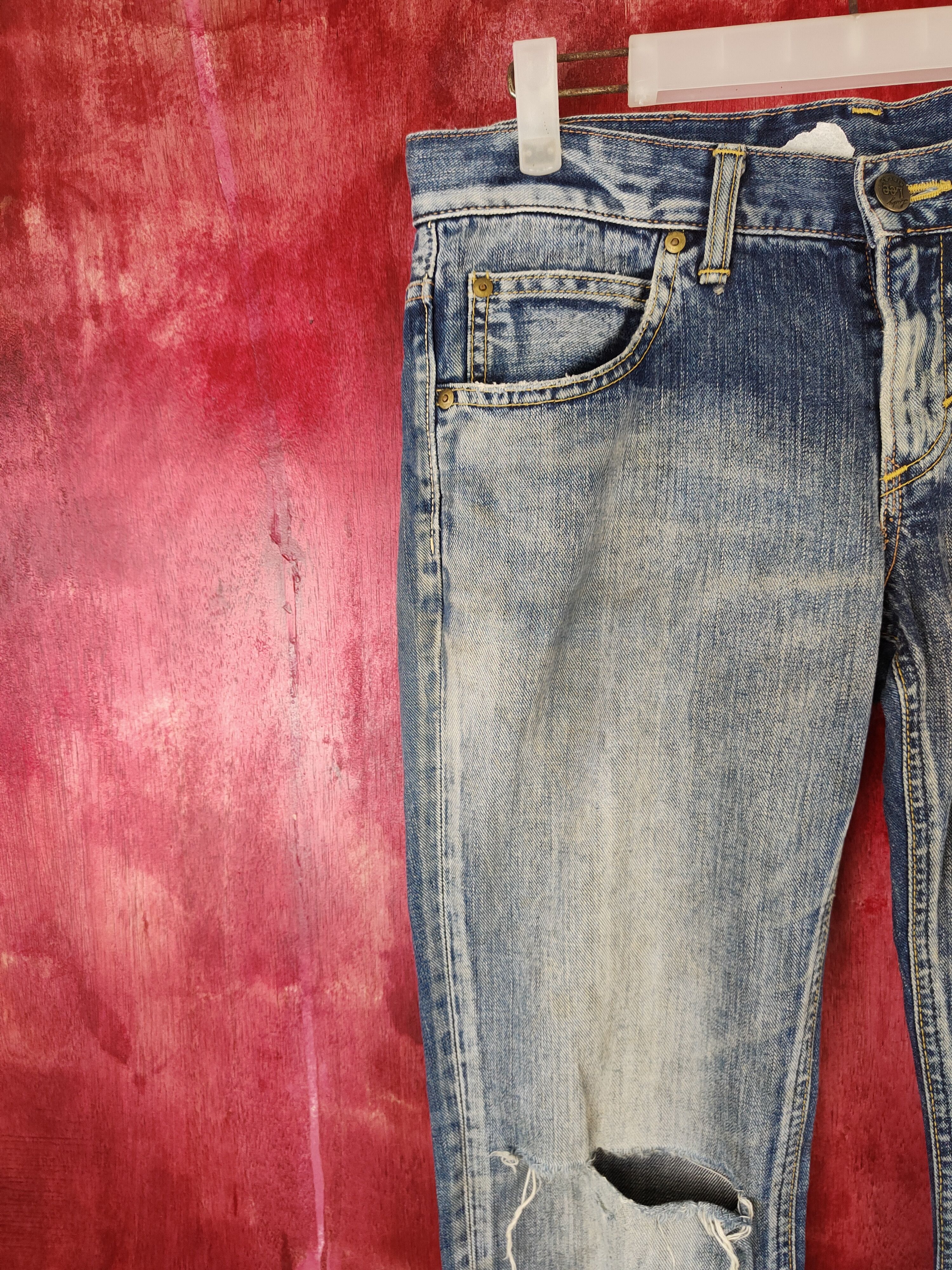 Japanese Brand Lee Blue Ripped Distressed Denim #5968 Size 31" - 3 Thumbnail