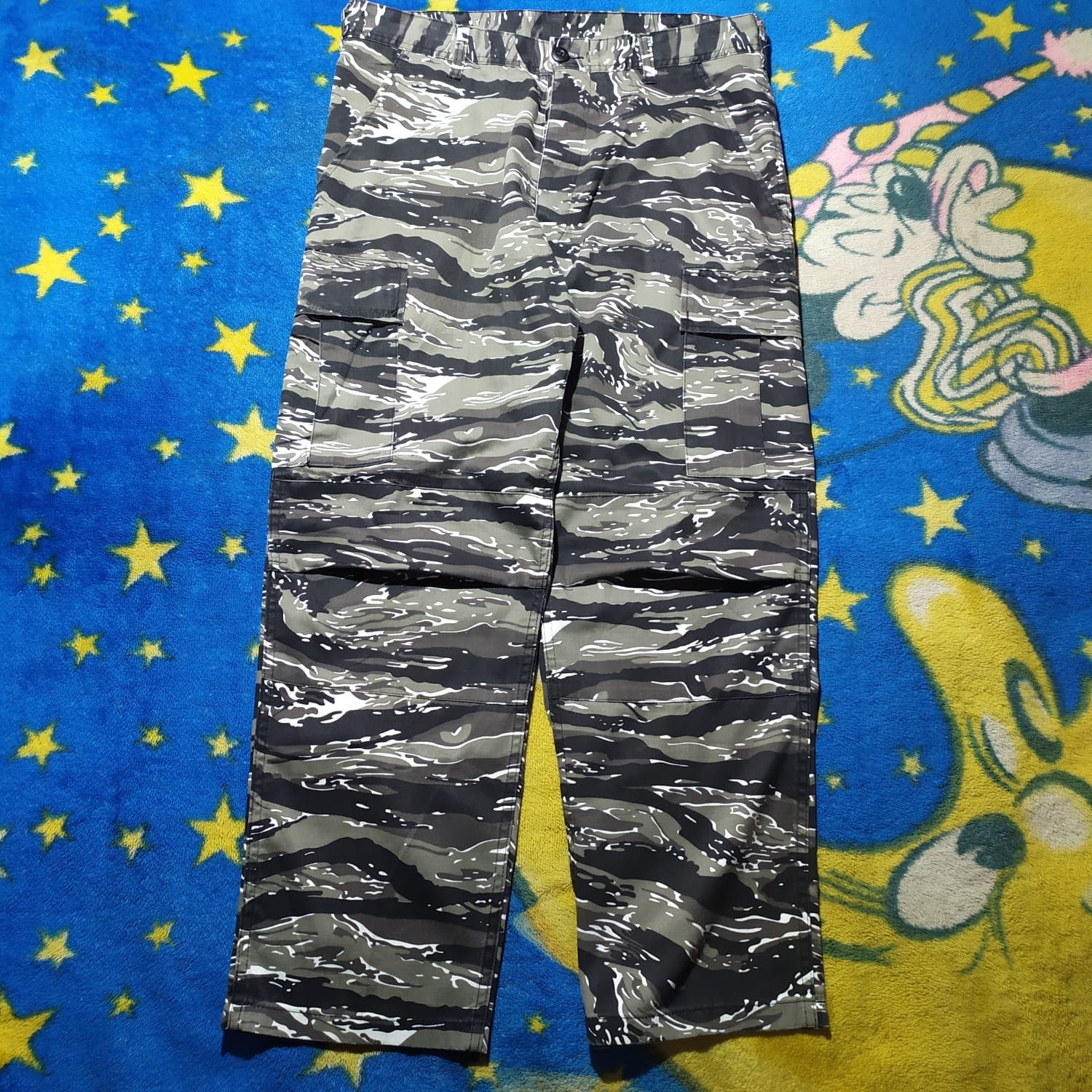 image of Rotcho Tiger Stripe Camo Military Cargo Pants in Tiger Camo, Men's (Size 34)