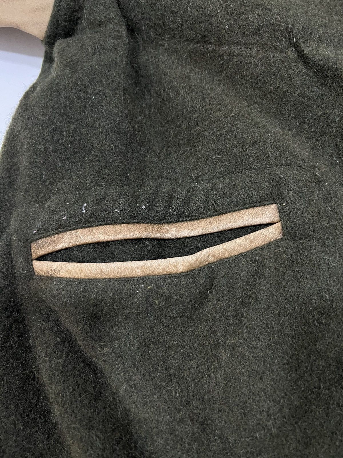 Vintage Vintage Rusty Fade Sporting Gravity Leather Varsity Jacket Size US M / EU 48-50 / 2 - 12 Thumbnail