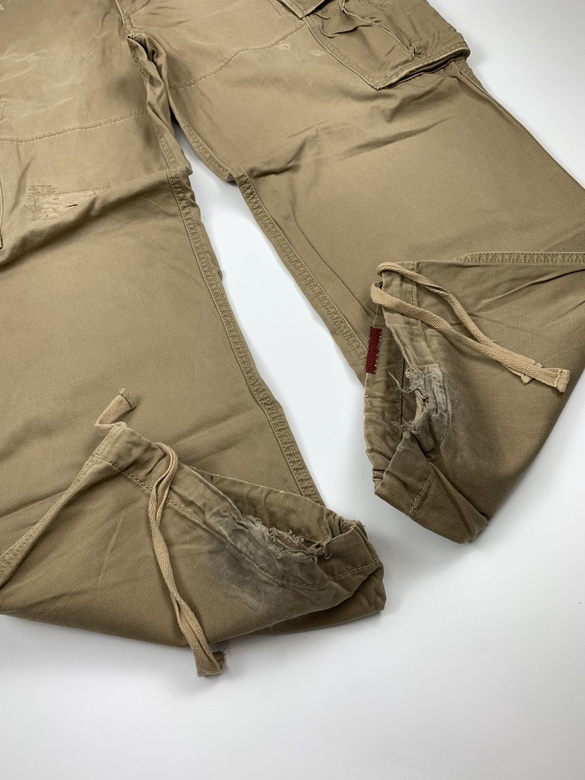 Levi's Levis Strauss n co Distressed Cargo Pants Size US 32 / EU 48 - 4 Thumbnail