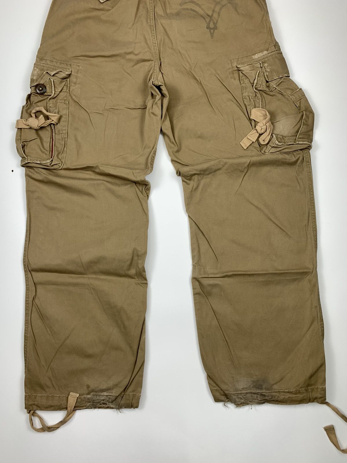 Levi's Levis Strauss n co Distressed Cargo Pants Size US 32 / EU 48 - 12 Thumbnail