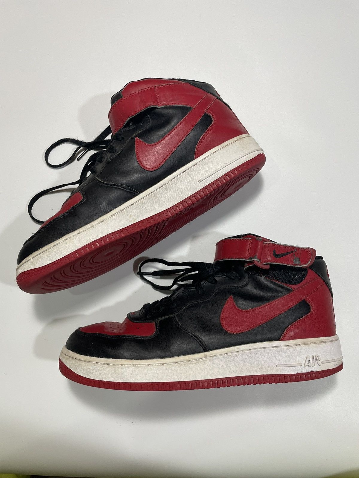 Vintage Vintage Nike Air Force 1 Bred Mid chicago bulls leather Size US 10 / EU 43 - 4 Thumbnail