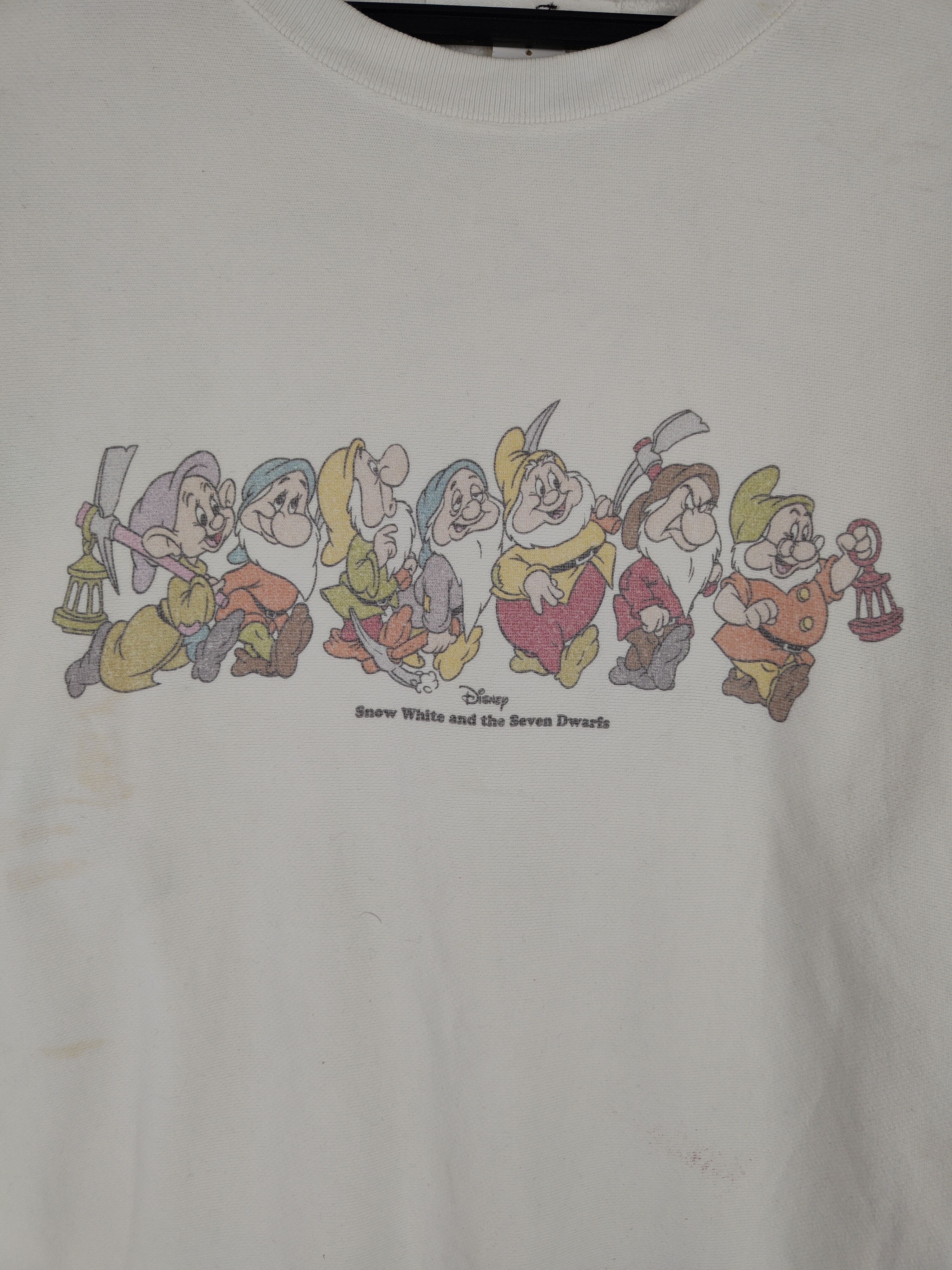 Disney Disney White vintage long sweatshirt Sweater #4274 Size US L / EU 52-54 / 3 - 3 Thumbnail