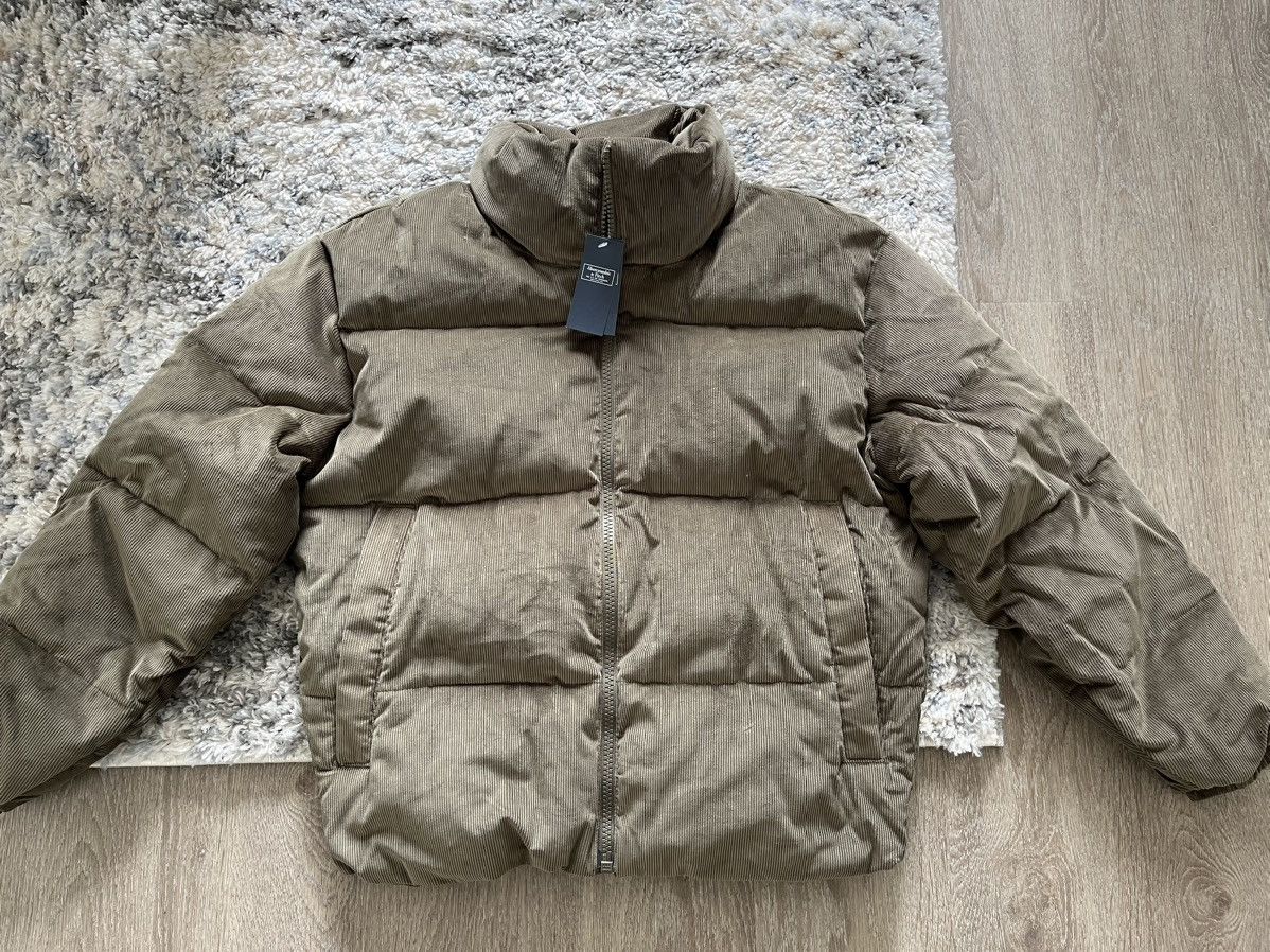 Abercrombie Relaxed Heavyweight store Puffer