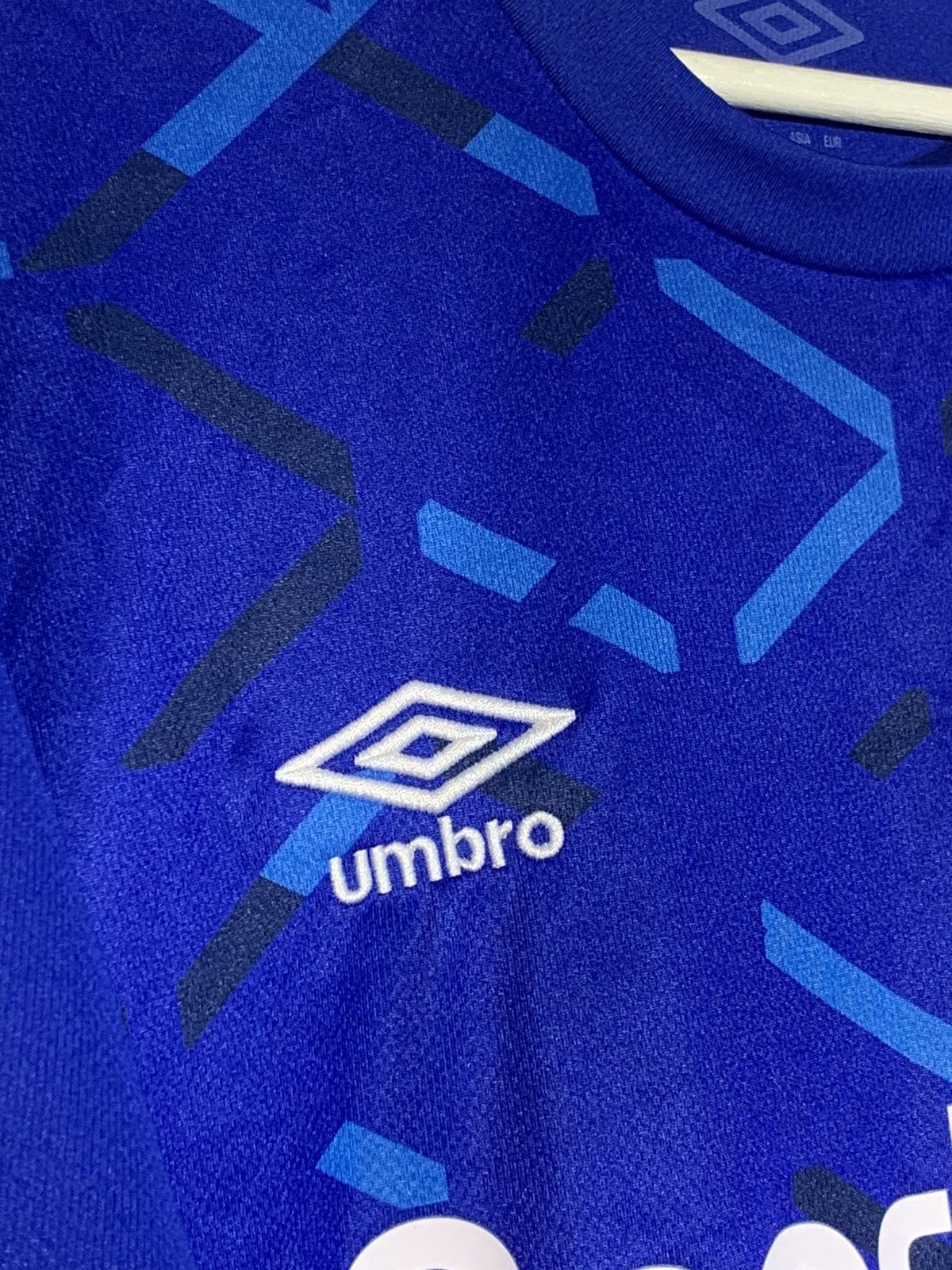Umbro Everton 2019/20 Umbro Y2k Streetwear Football shirt Size US XL / EU 56 / 4 - 6 Thumbnail
