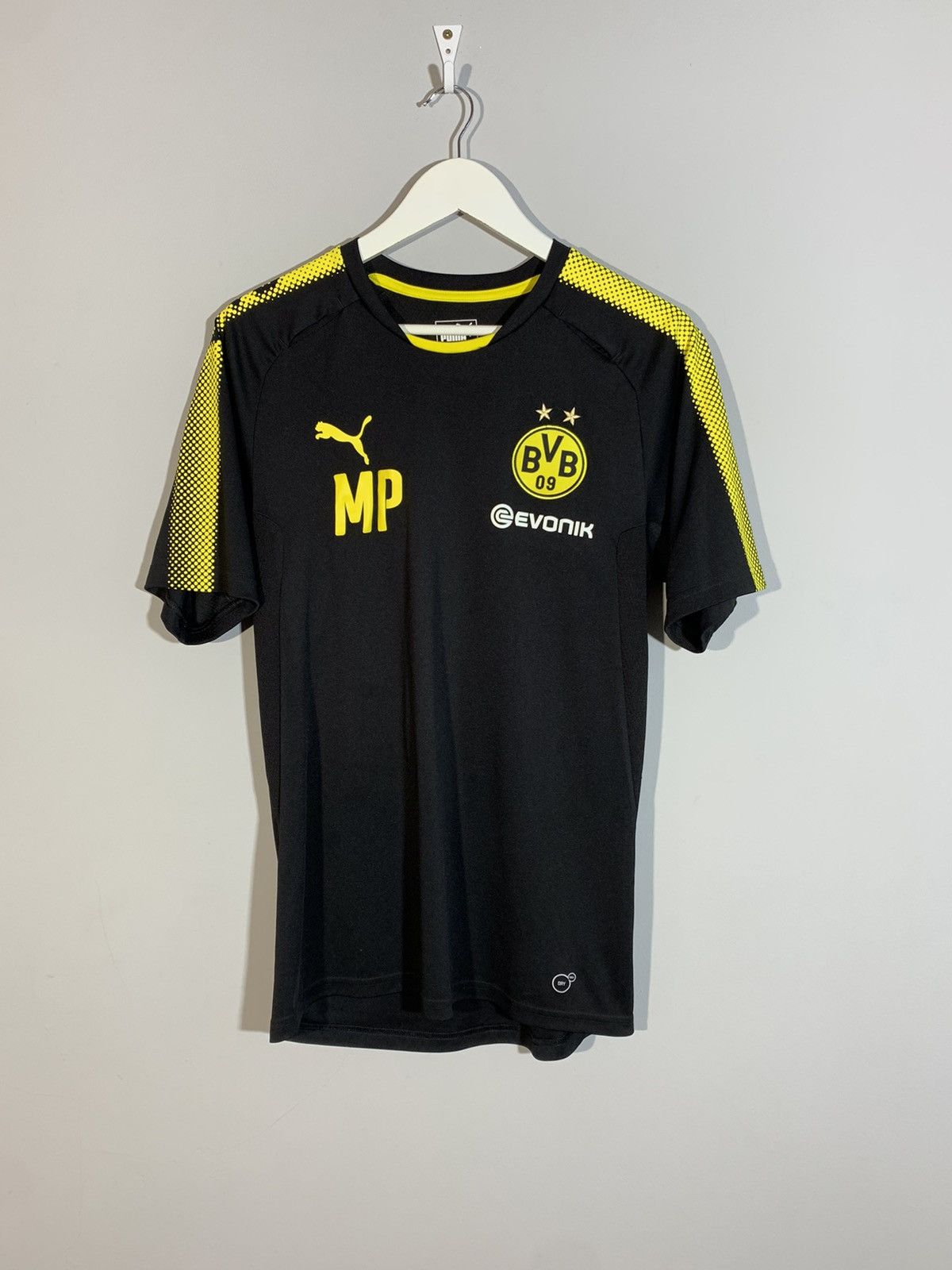 Puma Borussia Dortmund Puma Training Y2k Football Shirt Size US M / EU 48-50 / 2 - 1 Thumbnail