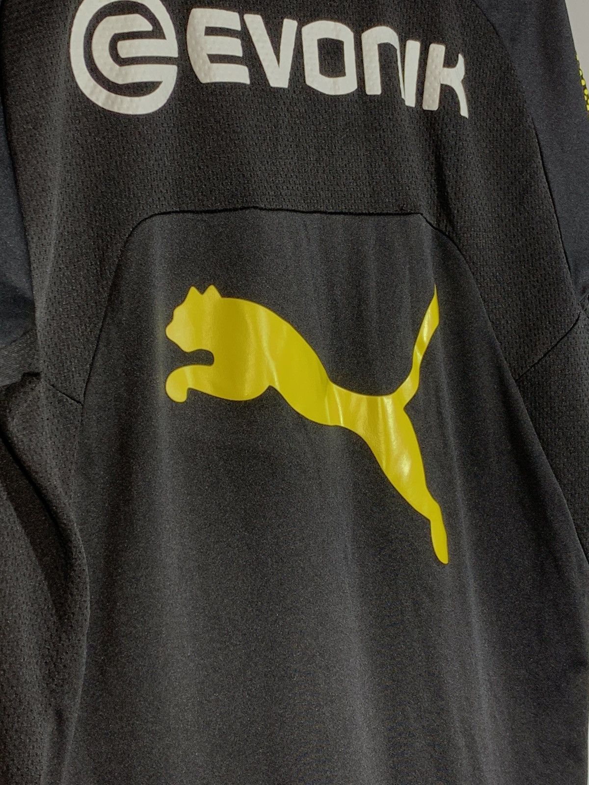 Puma Borussia Dortmund Puma Training Y2k Football Shirt Size US M / EU 48-50 / 2 - 10 Thumbnail