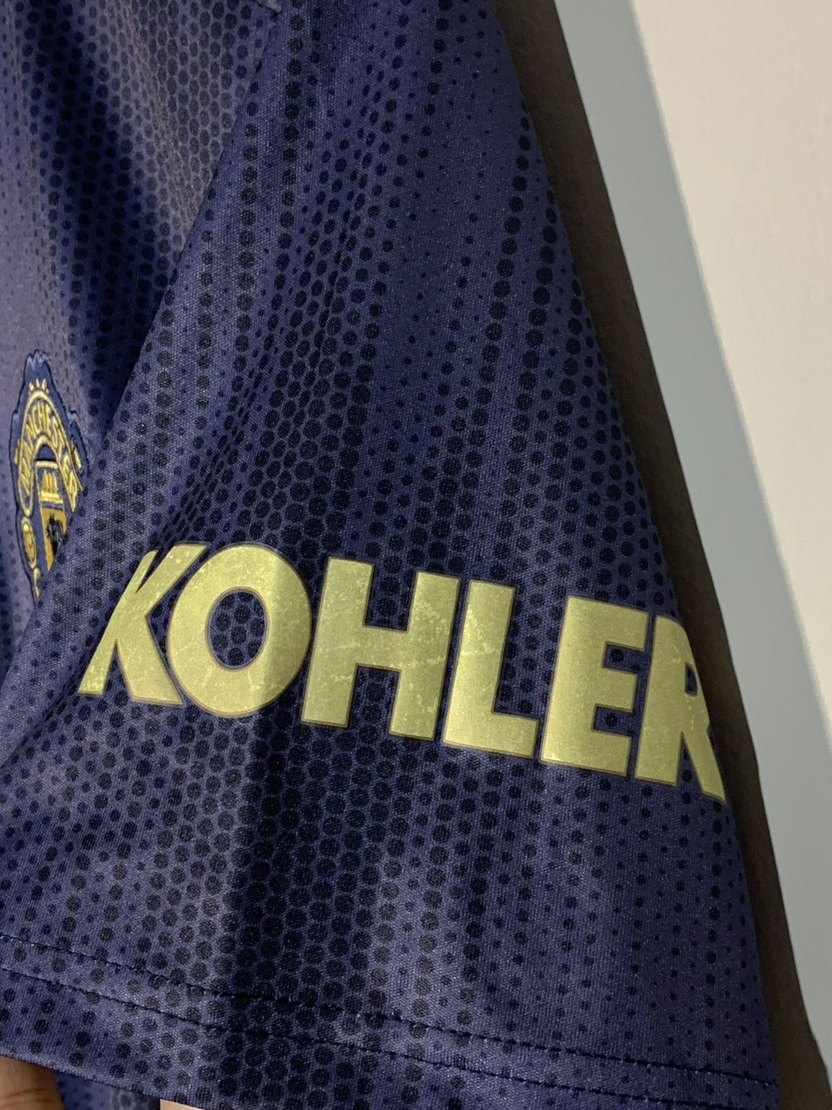 Adidas Manchester United 2018/19 Y2k Blokecore Style Football Shirt Size US S / EU 44-46 / 1 - 6 Thumbnail