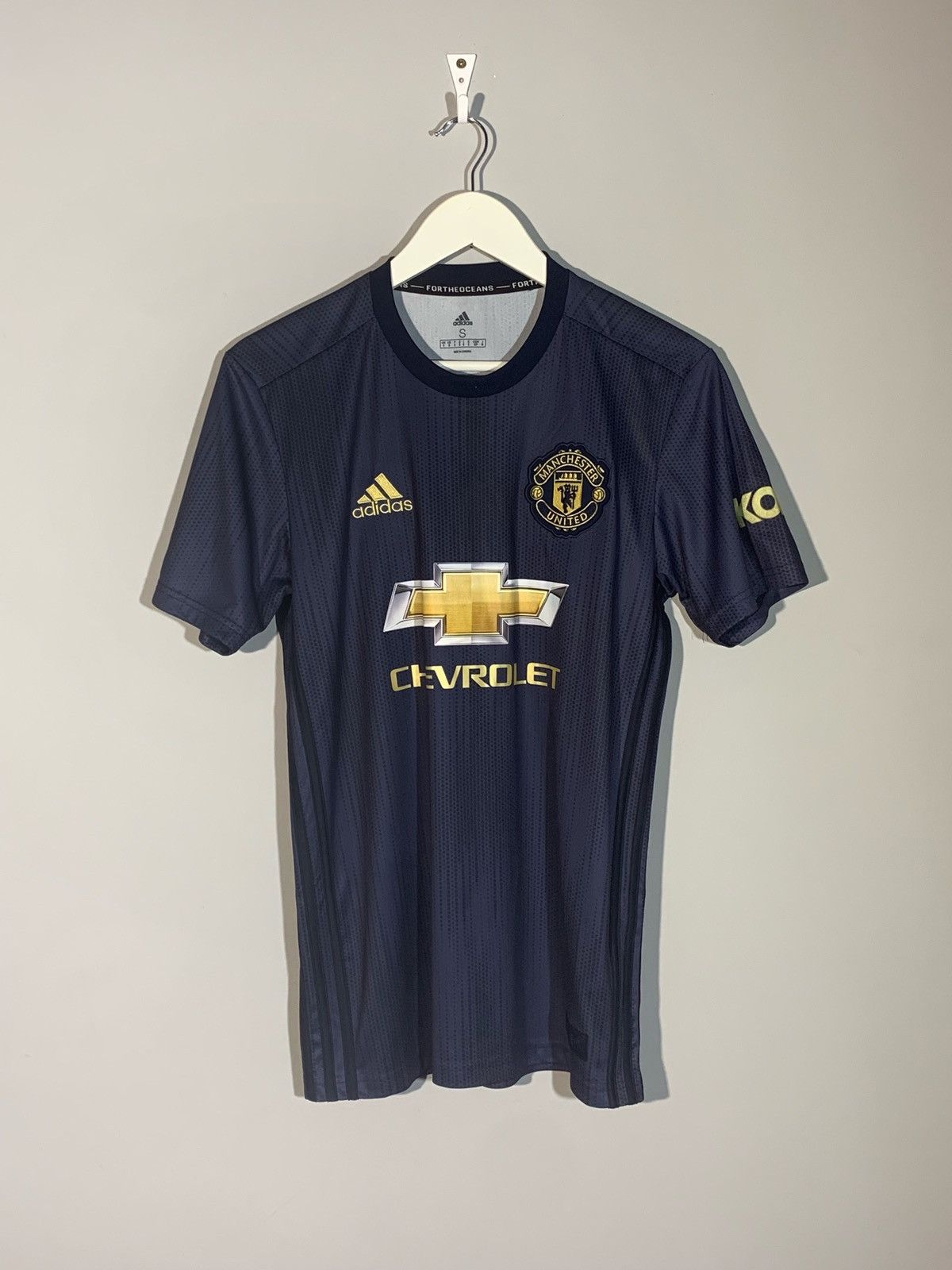Adidas Manchester United 2018/19 Y2k Blokecore Style Football Shirt Size US S / EU 44-46 / 1 - 1 Thumbnail