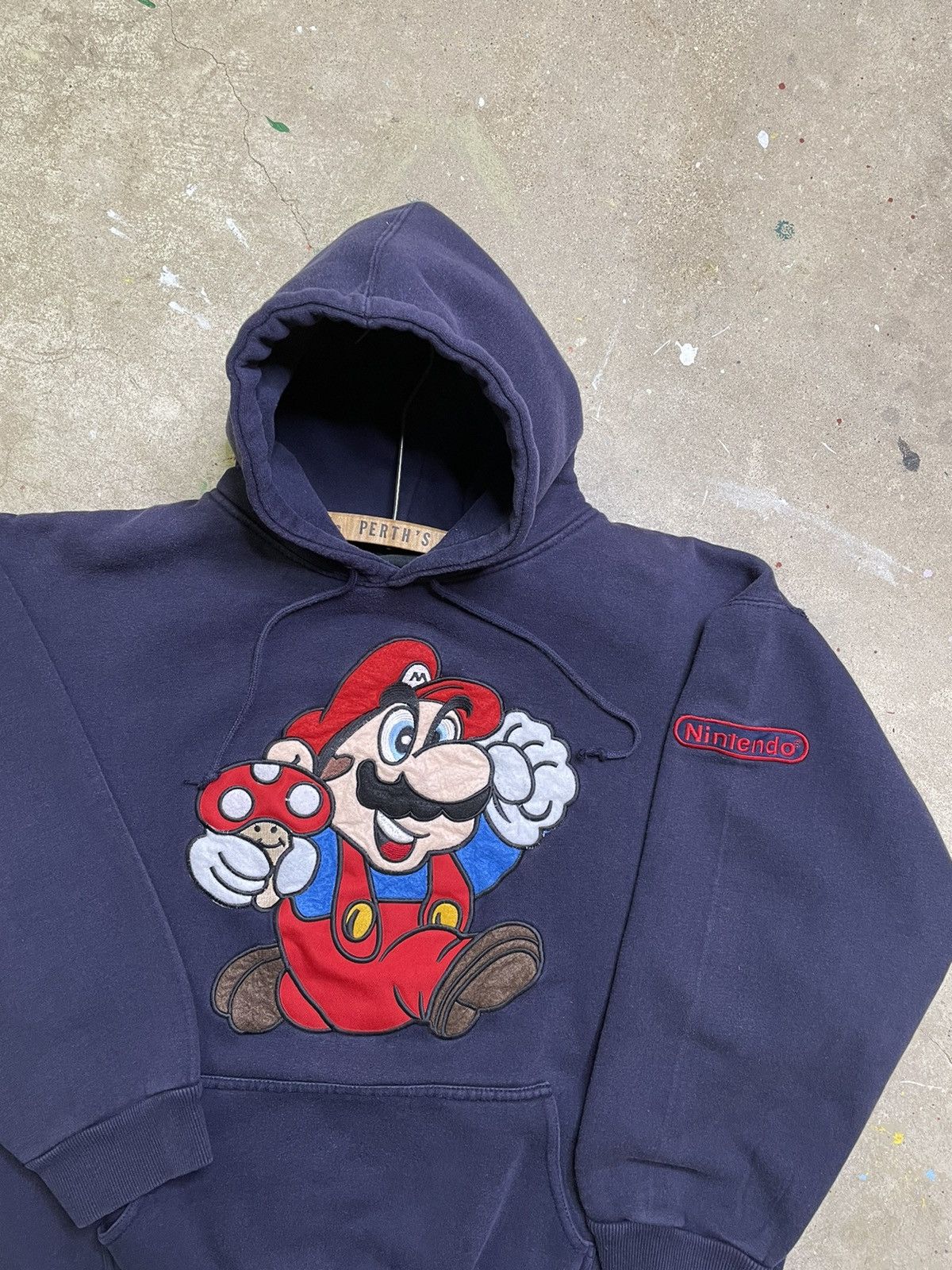 Japanese Brand × Nintendo × Vintage (L-XL) Vintage Nintendo Super Mario Heavyweight Hoodie Boxy Size US L / EU 52-54 / 3 - 1 Thumbnail