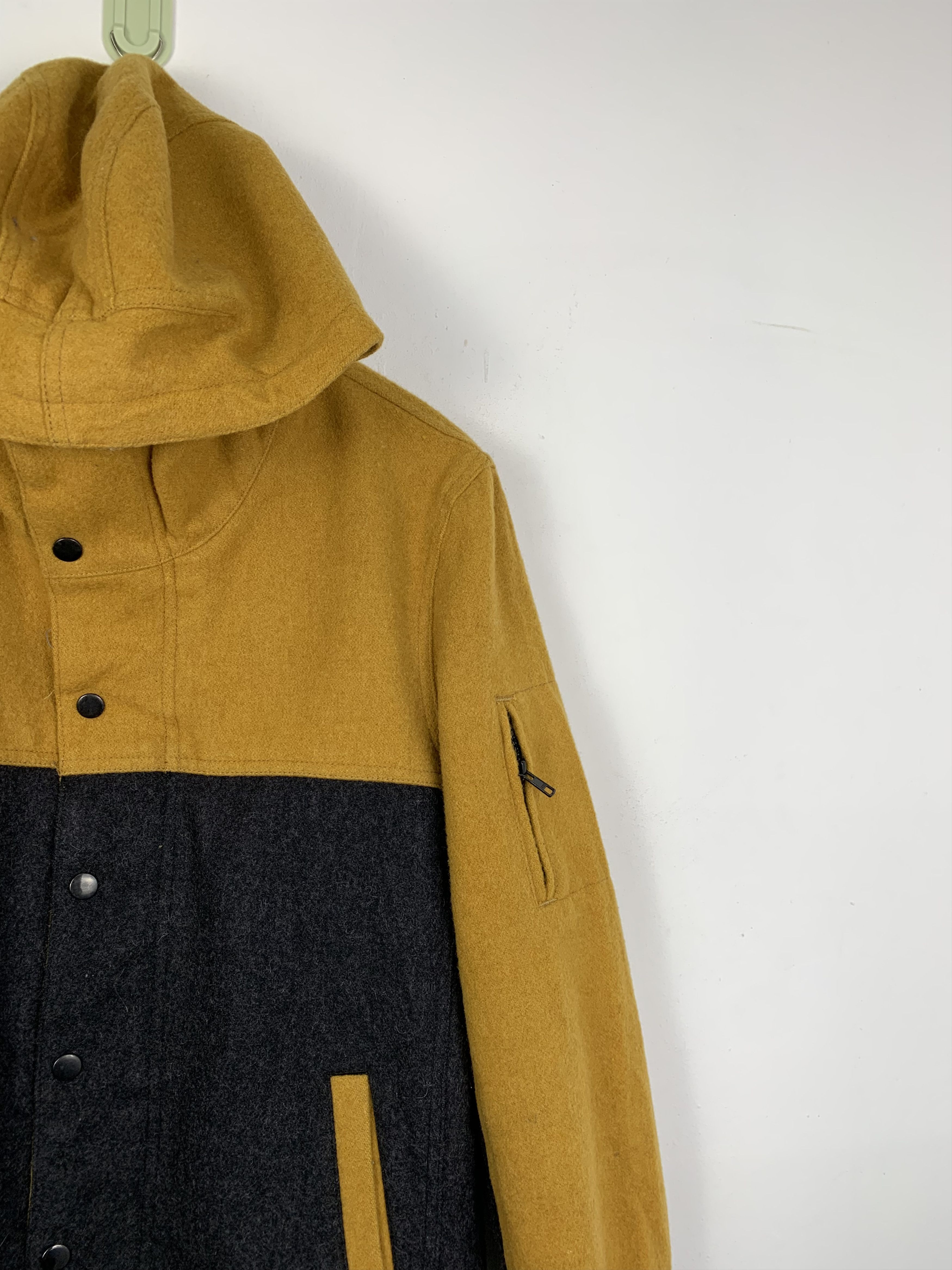 HARE Vintage Japanese Brand Hare Hoodie Jacket Bomber Style J1462 Size US M / EU 48-50 / 2 - 5 Thumbnail