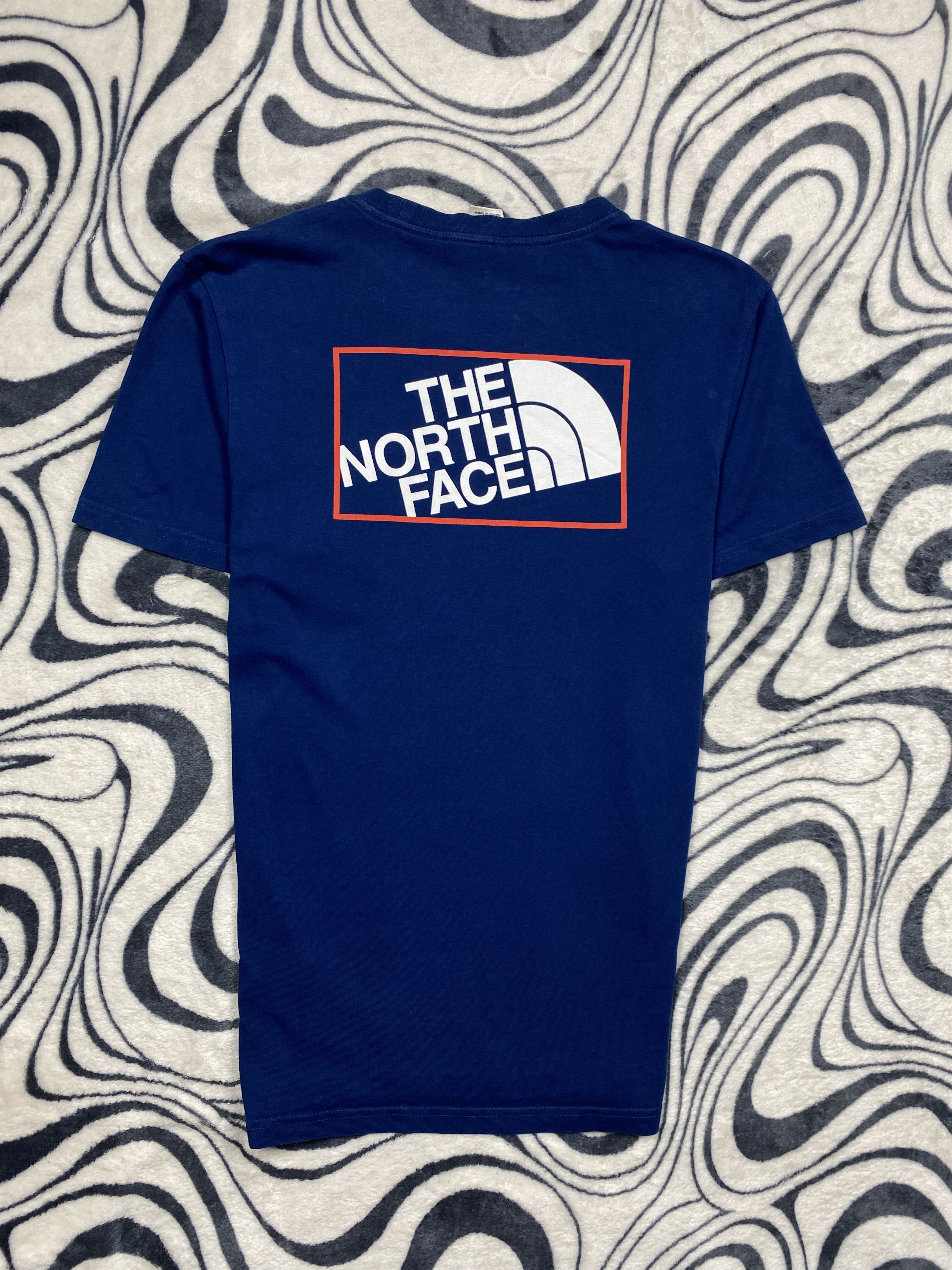 The North Face The North Face Vintage Mens T-Shirt Tee TNF Size US S / EU 44-46 / 1 - 1 Thumbnail