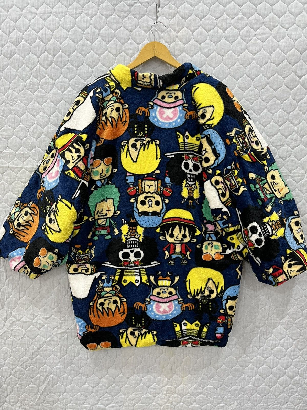 Anime M. ONE PIECE HYPEBEAST KIMONO FULLPRINT Size US L / EU 52-54 / 3 - 5 Thumbnail