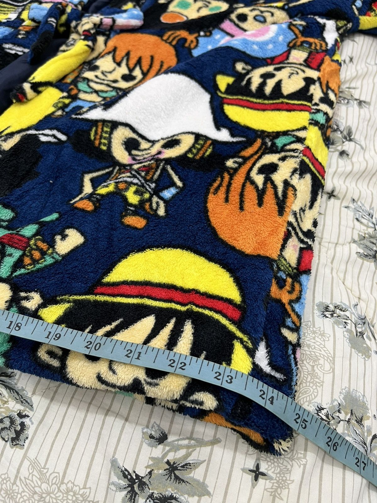Anime M. ONE PIECE HYPEBEAST KIMONO FULLPRINT Size US L / EU 52-54 / 3 - 9 Thumbnail