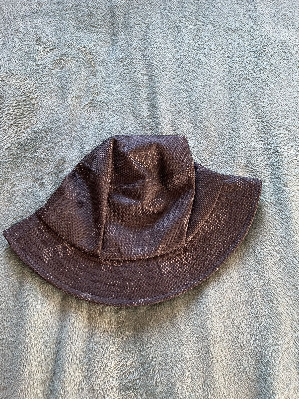 Ftp x huf bucket hat 3M
