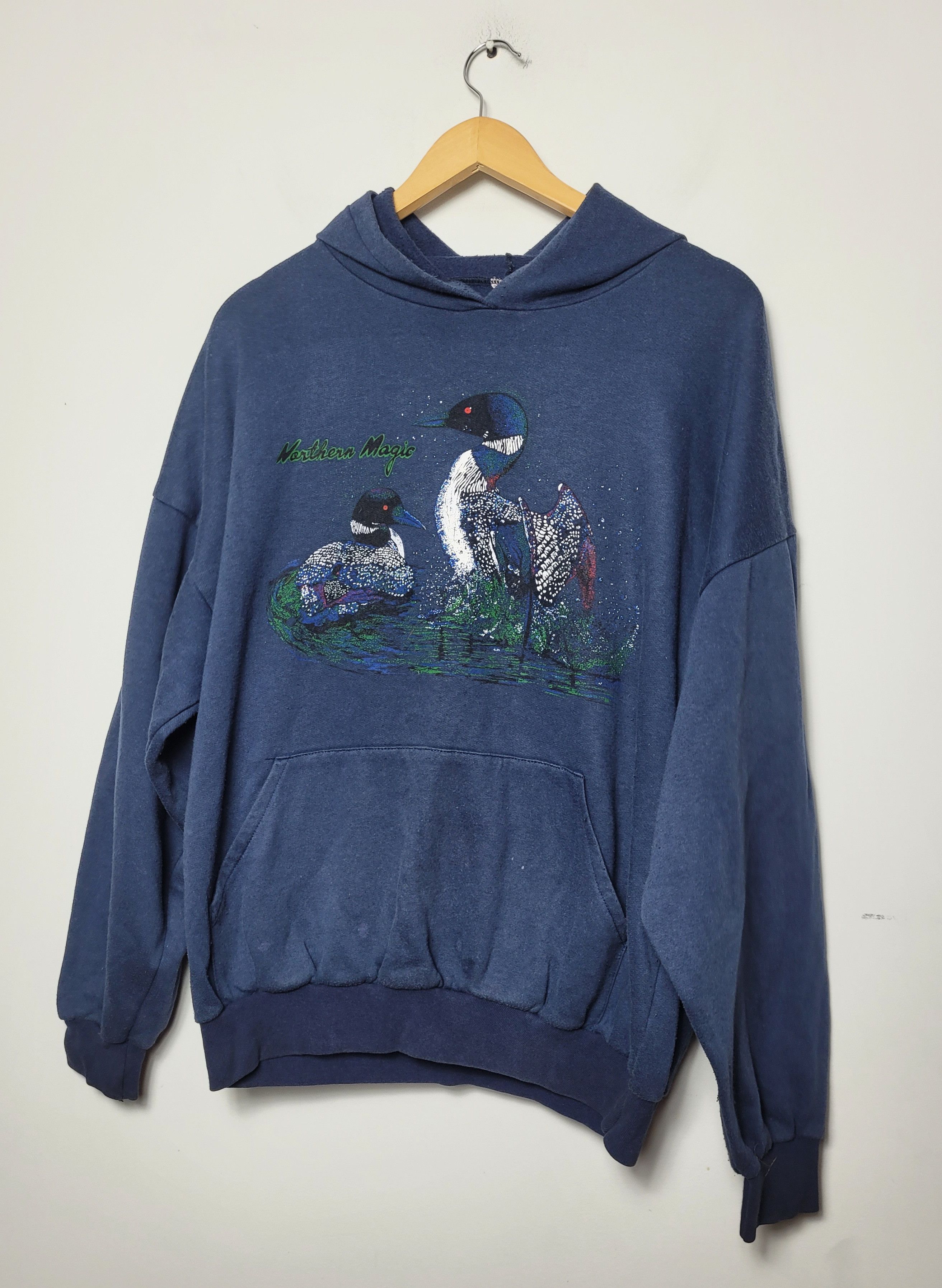 Vintage Northern Magic vintage made in Canada animal hoodie Size US XL / EU 56 / 4 - 1 Thumbnail