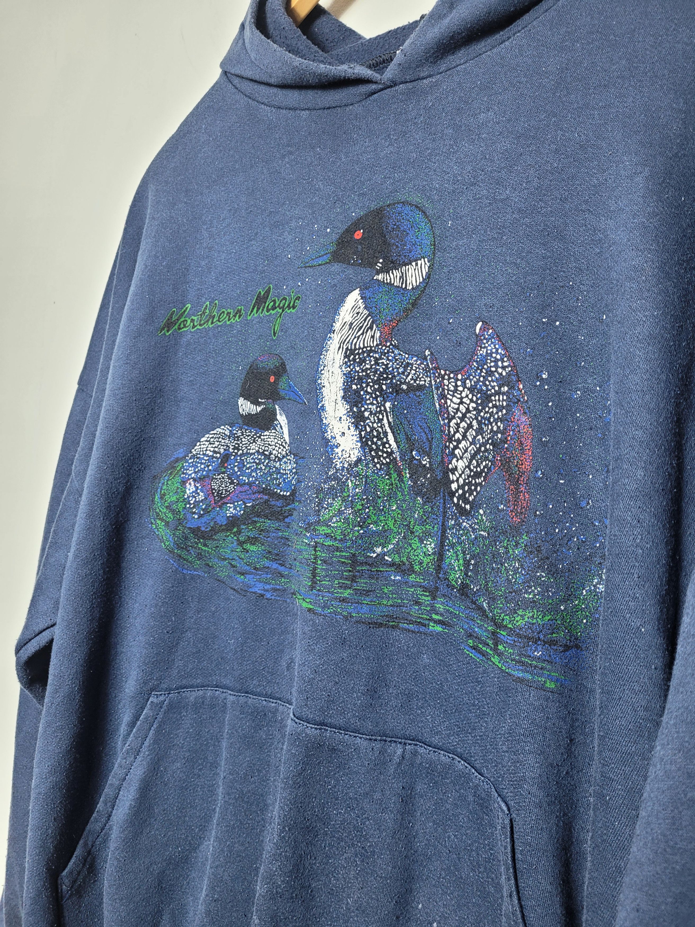 Vintage Northern Magic vintage made in Canada animal hoodie Size US XL / EU 56 / 4 - 4 Thumbnail