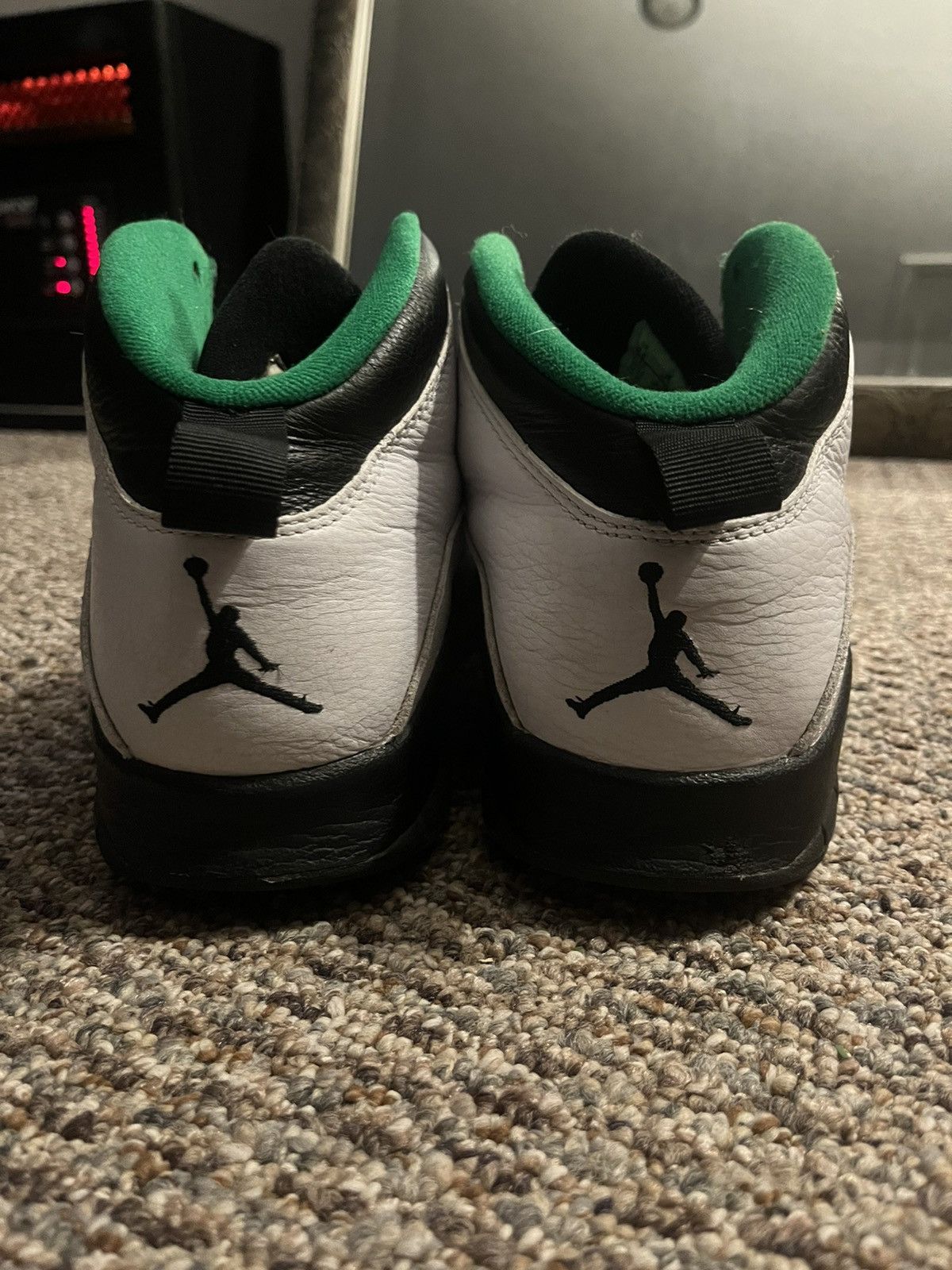 Jordan Brand Air Jordan 10 Retro 'Seattle' 2019 Size US 10.5 / EU 43-44 - 3 Thumbnail