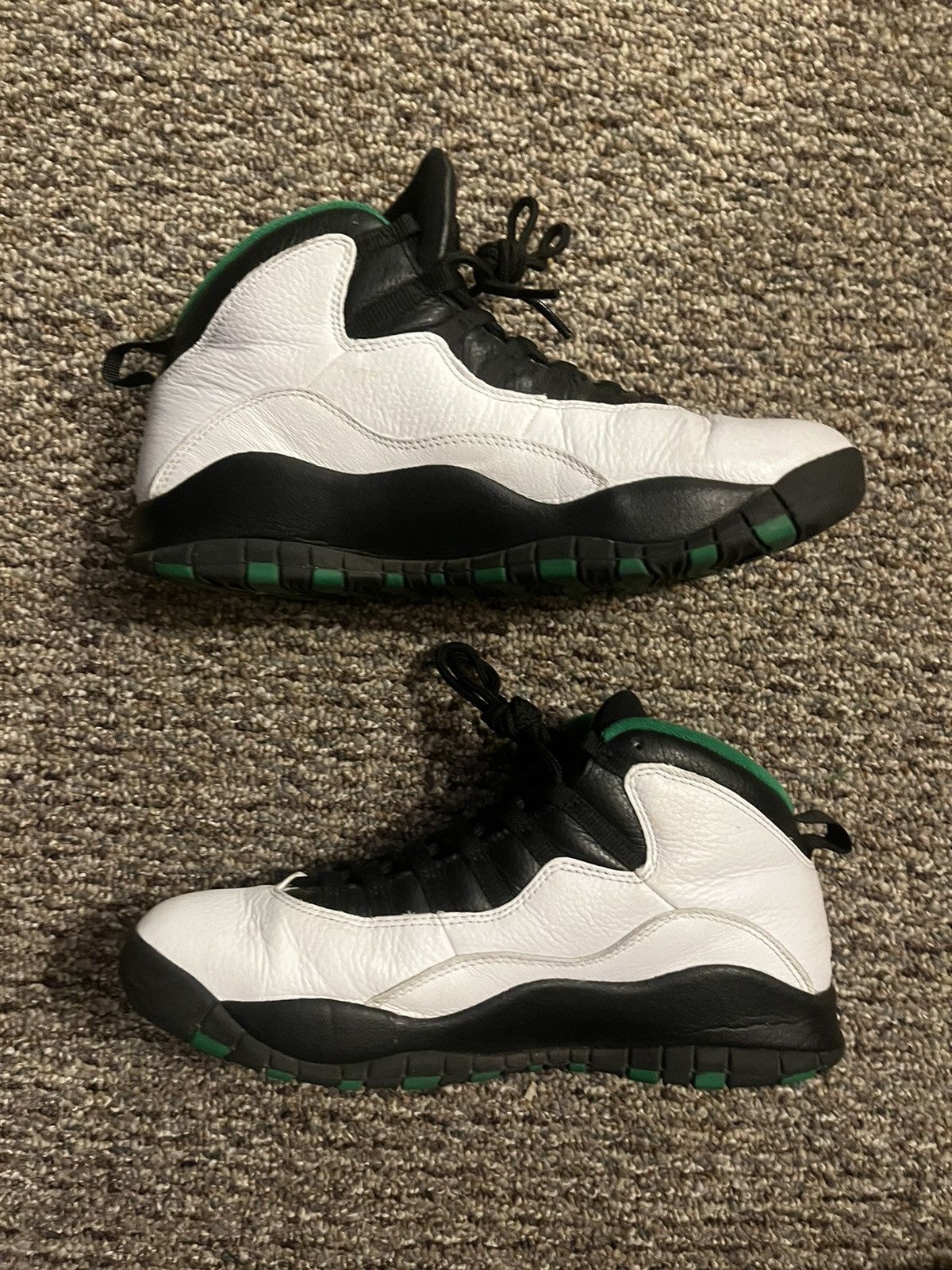 Jordan Brand Air Jordan 10 Retro 'Seattle' 2019 Size US 10.5 / EU 43-44 - 6 Thumbnail