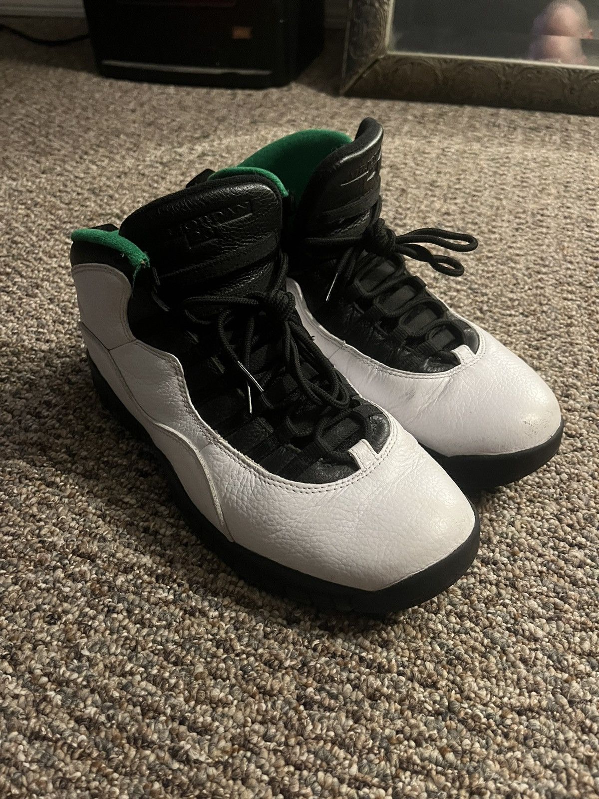 Jordan Brand Air Jordan 10 Retro 'Seattle' 2019 Size US 10.5 / EU 43-44 - 1 Thumbnail