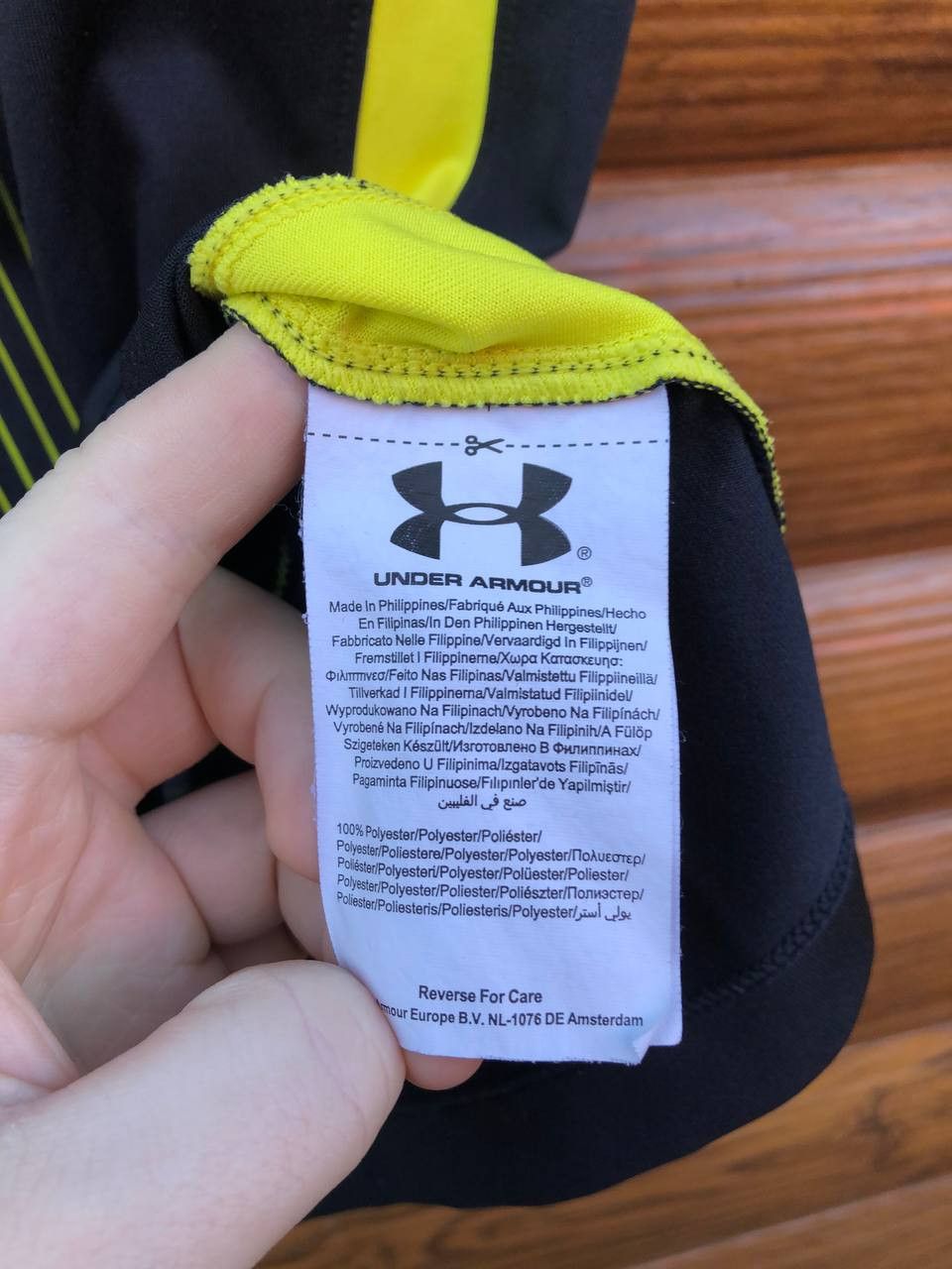 Under Armour TOTTENHAM HOTSPUR FOOTBALL SHIRT SOCCER JERSEY UNDER ARMOUR Size US S / EU 44-46 / 1 - 5 Thumbnail