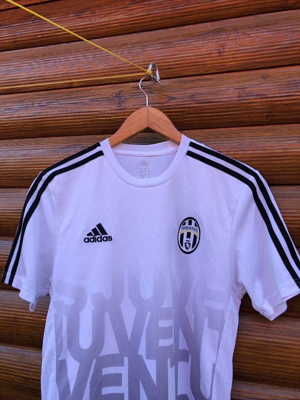 Adidas JUVENTUS 2015 2016 FOOTBALL SHIRT SOCCER JERSEY ADIDAS Size US S / EU 44-46 / 1 - 2 Thumbnail