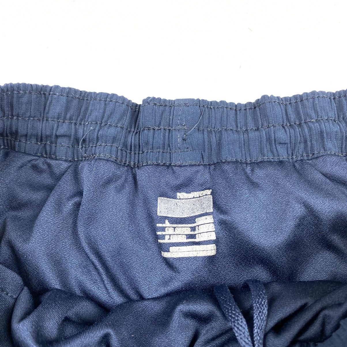 Nike Y2K 90’s Vintage Nike Shorts Mini Logo Tn Zm 95 97 Size US 34 / EU 50 - 5 Thumbnail