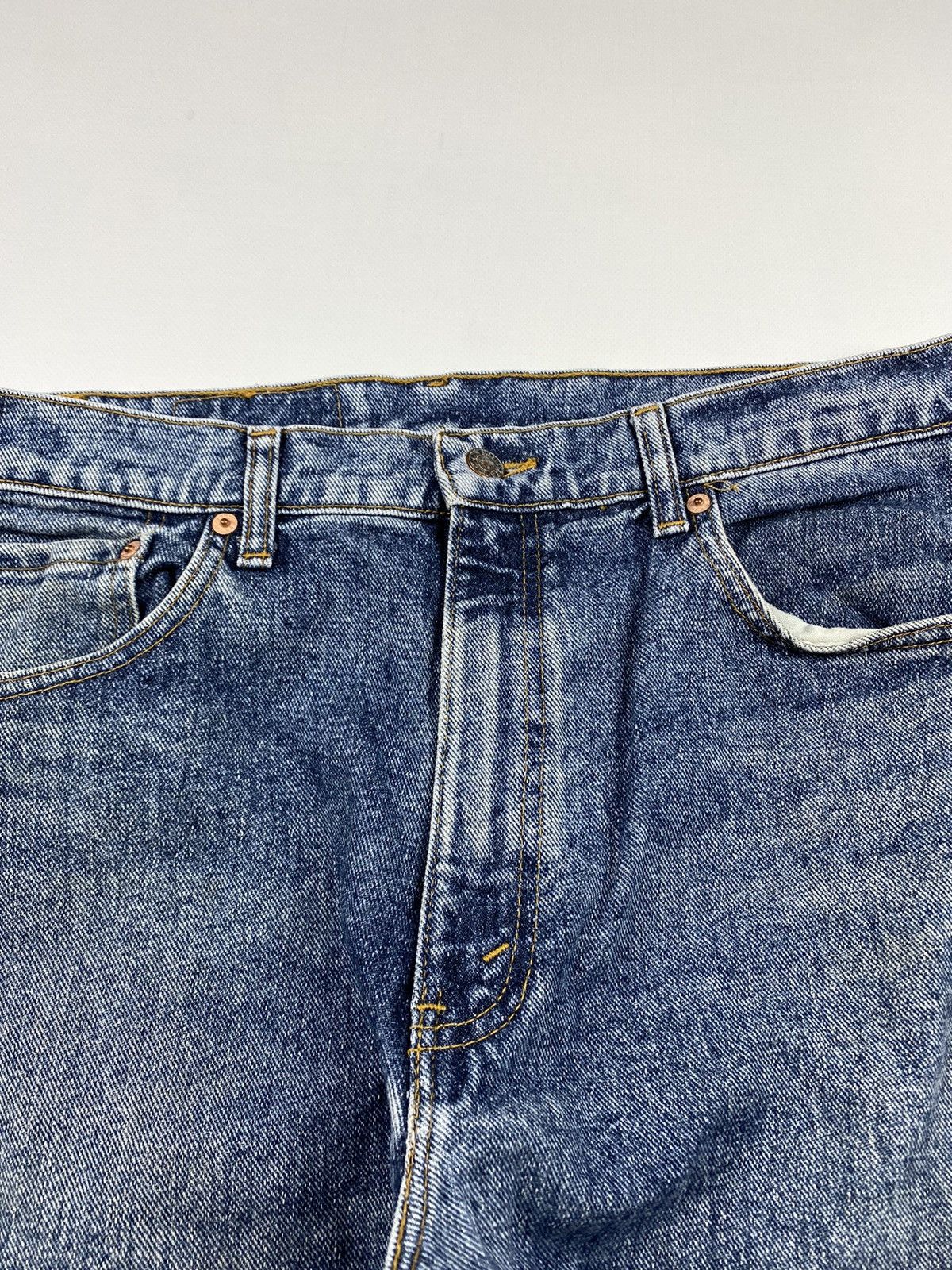 Levi's 90’s 🇺🇸 Vintage Levi’s 550 Light Wash Denim Pants 35x31 Size US 35 - 4 Thumbnail