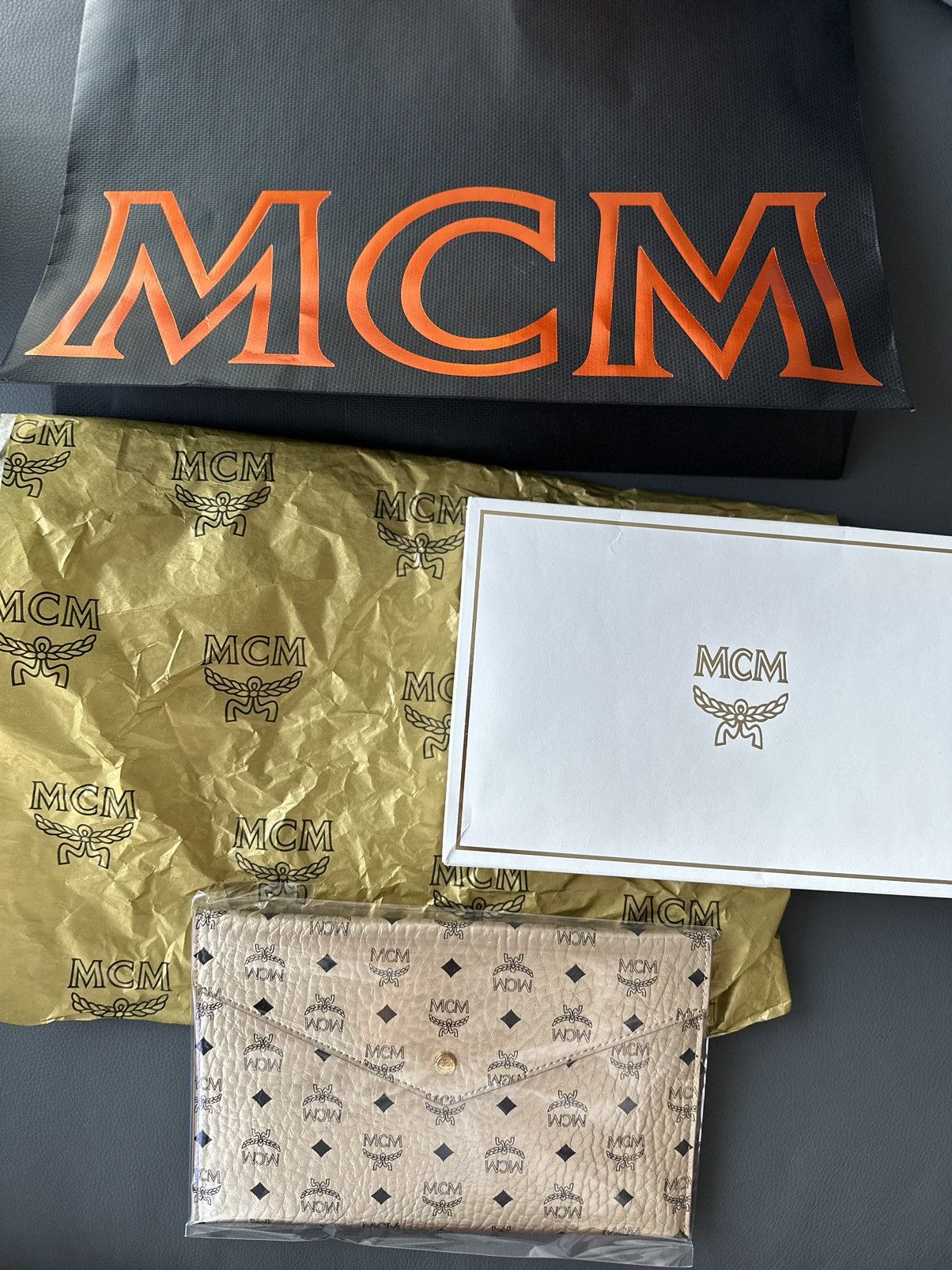 MCM Brand New Iconic MCM Logo Leather Bag Size ONE SIZE - 9 Thumbnail