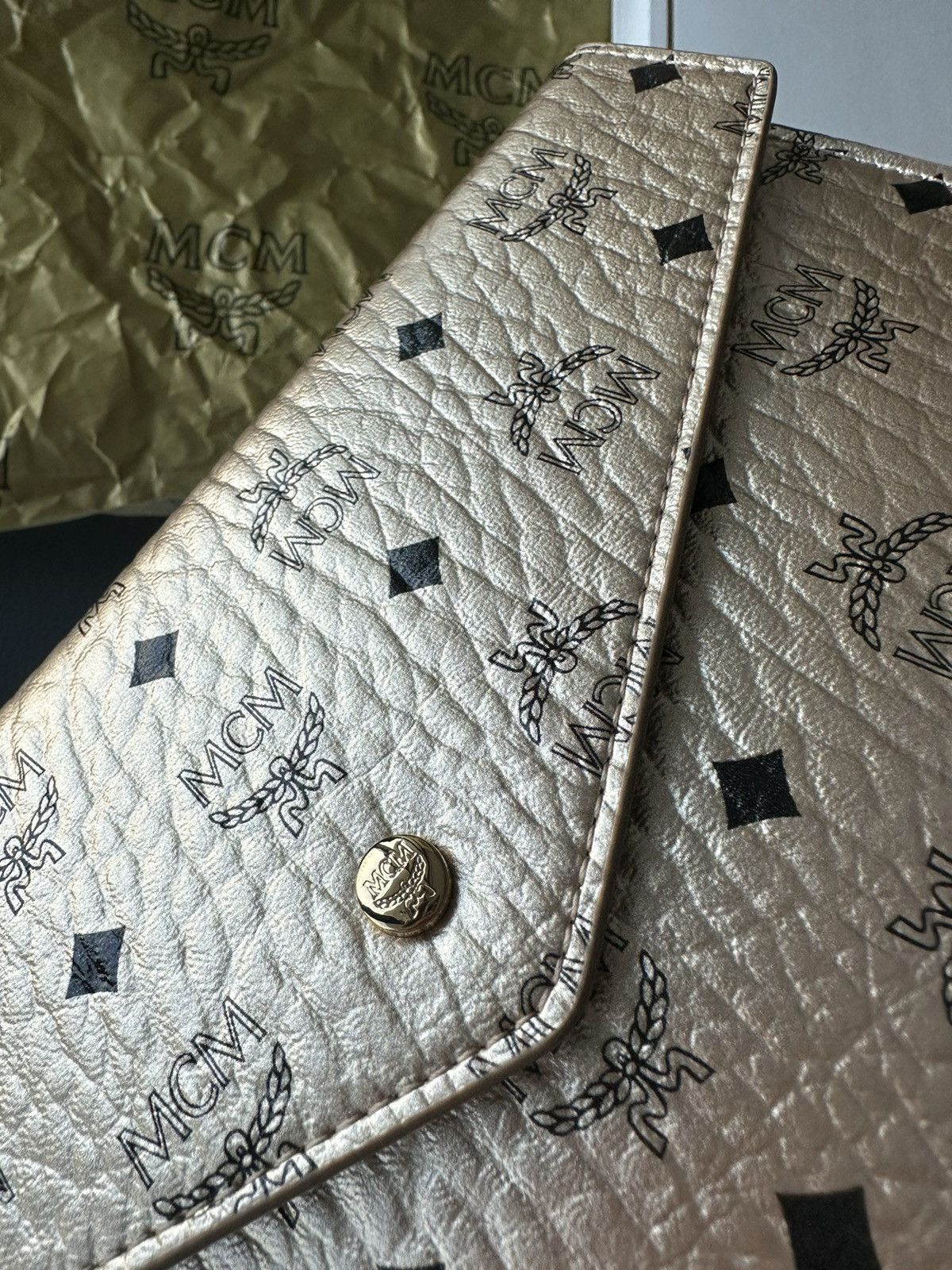 MCM Brand New Iconic MCM Logo Leather Bag Size ONE SIZE - 12 Thumbnail