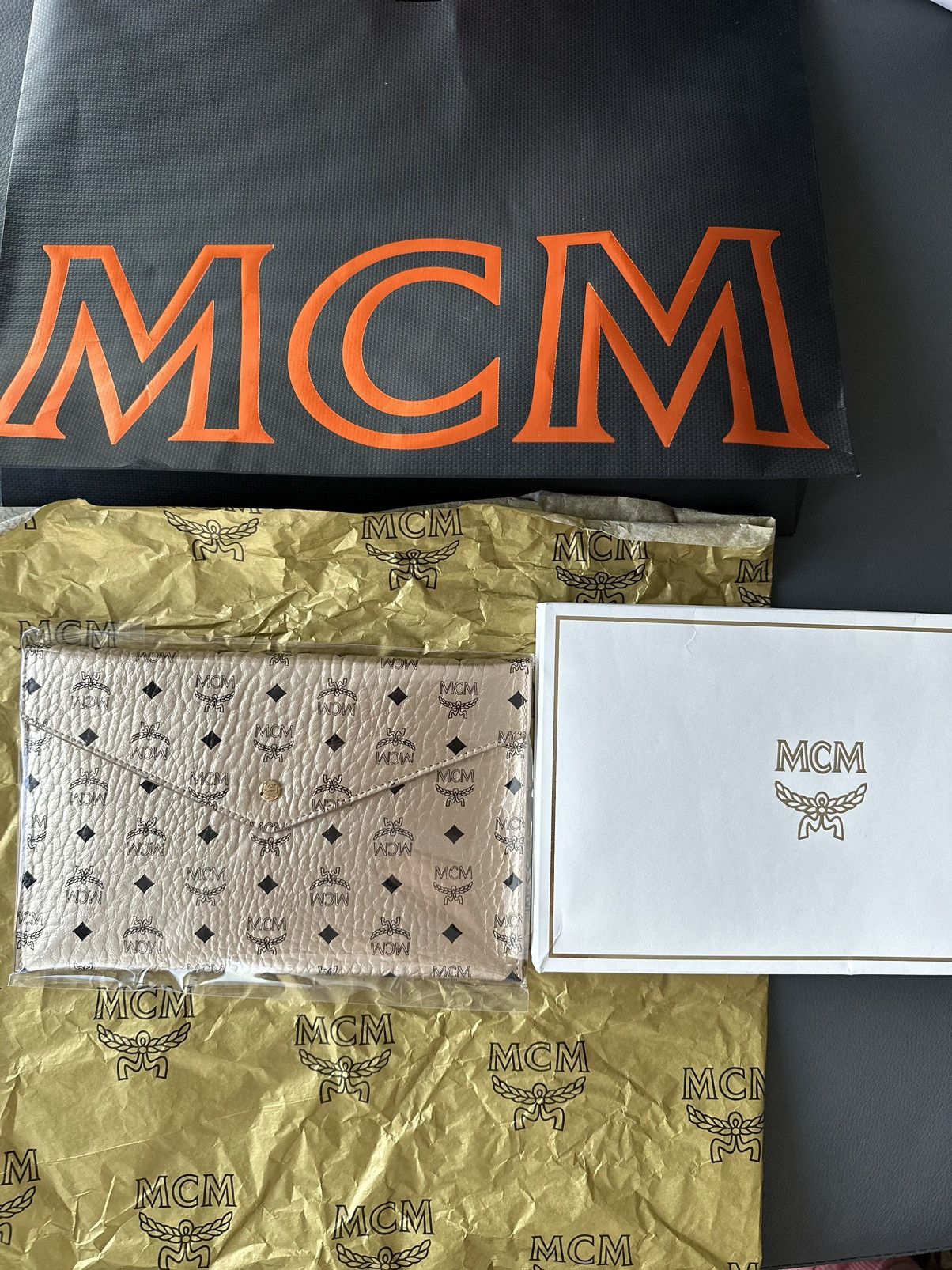 MCM Brand New Iconic MCM Logo Leather Bag Size ONE SIZE - 6 Thumbnail