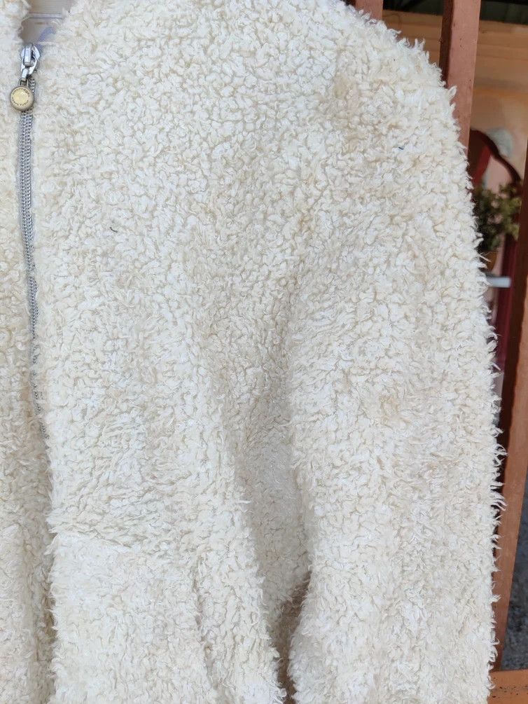 Courreges COURREGES SWEATER SHERPA Size S / US 4 / IT 40 - 10 Thumbnail