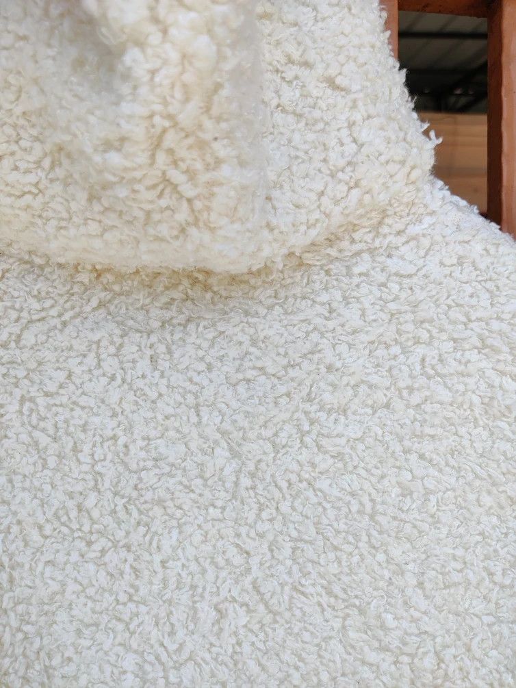 Courreges COURREGES SWEATER SHERPA Size S / US 4 / IT 40 - 9 Thumbnail