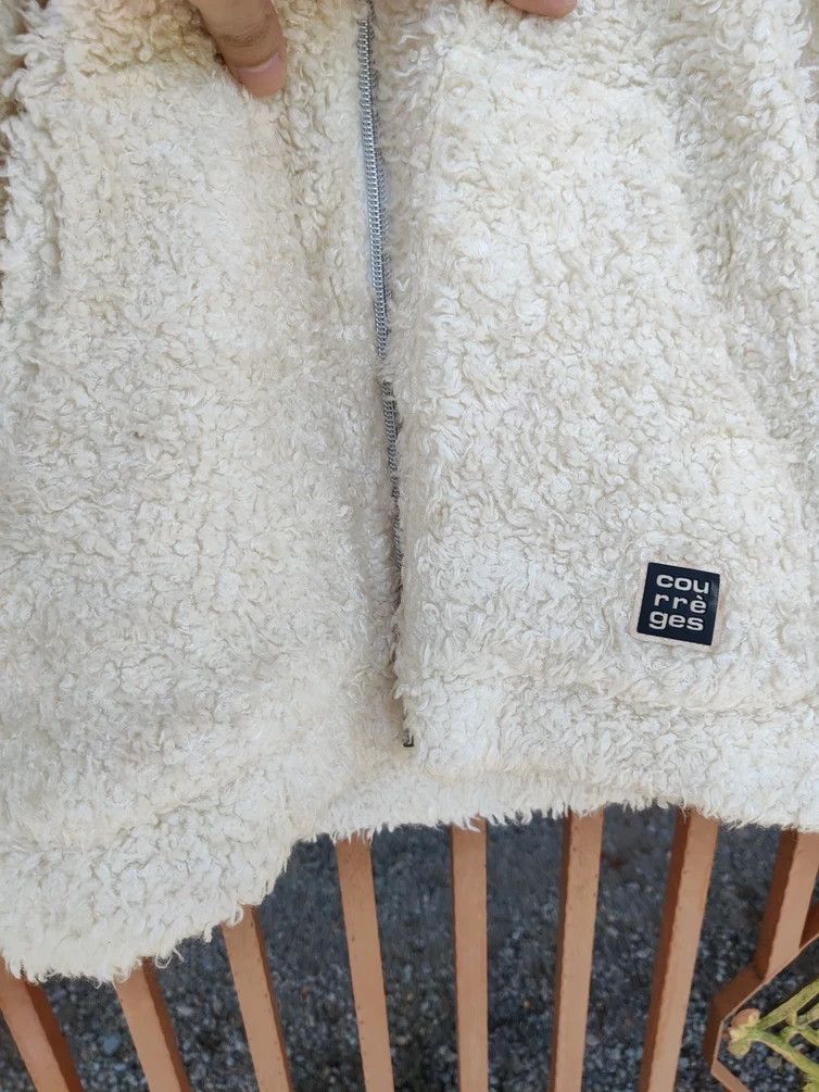 Courreges COURREGES SWEATER SHERPA Size S / US 4 / IT 40 - 6 Thumbnail