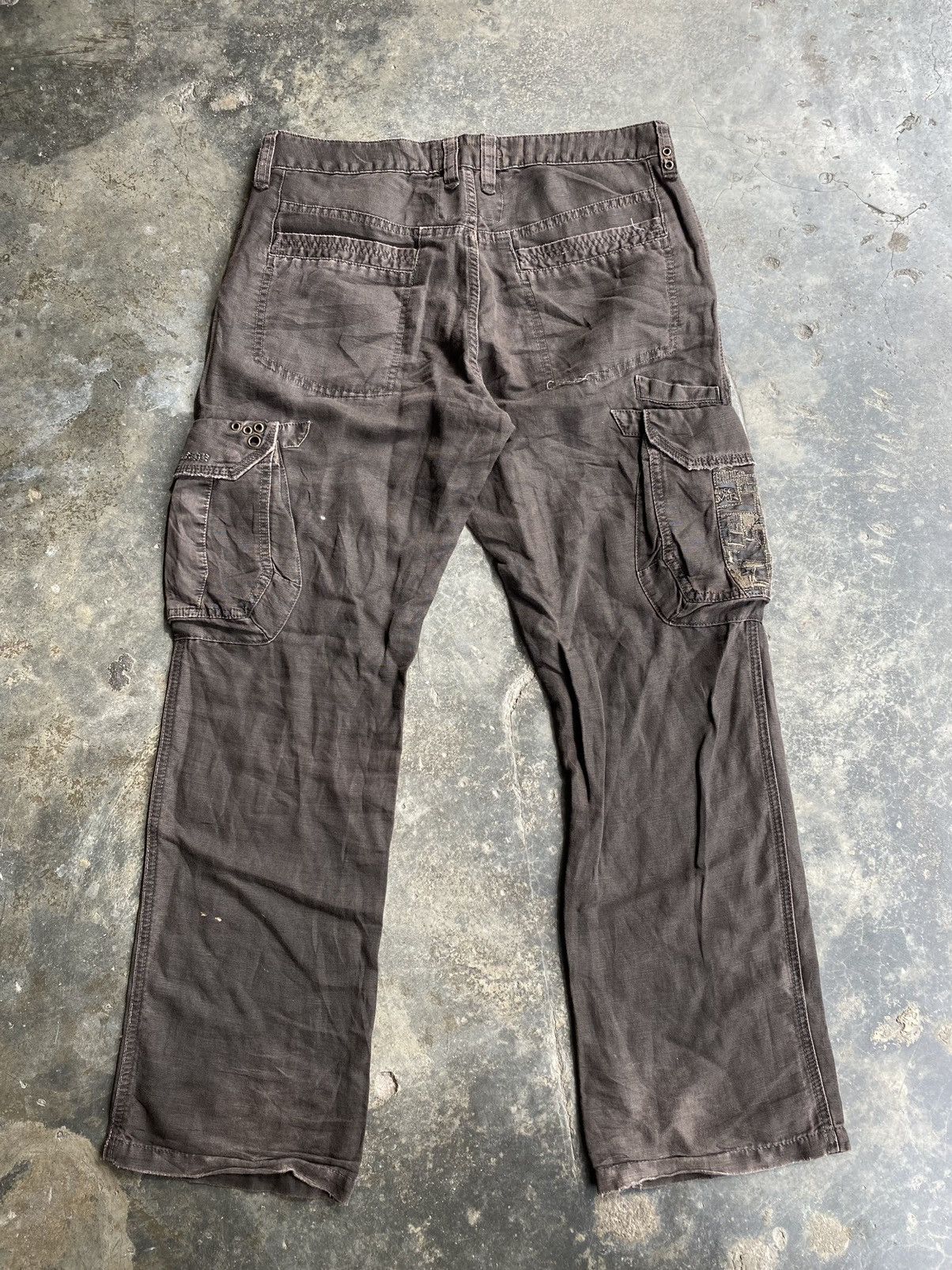 Japanese Brand × Quiksilver Vintage Quicksilver Cargo Pants Size US 34 / EU 50 - 2 Thumbnail