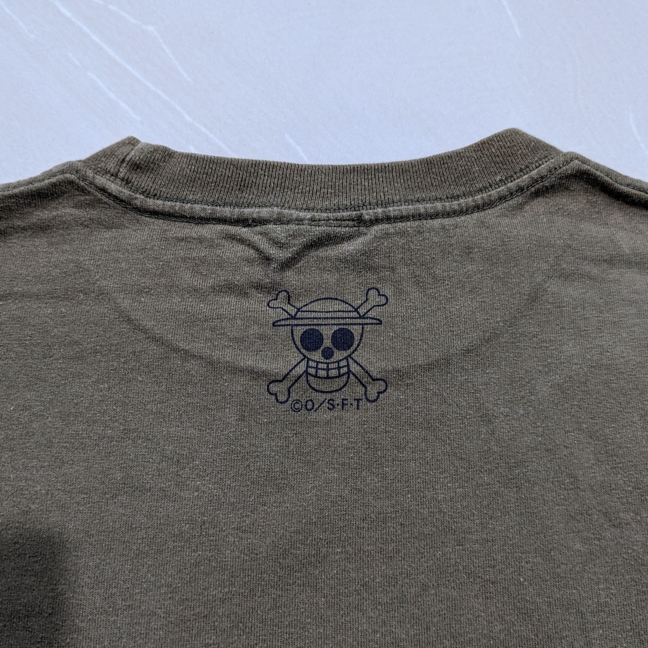 Anime Rare One Piece Dome Tour anime shirt Size US L / EU 52-54 / 3 - 5 Thumbnail
